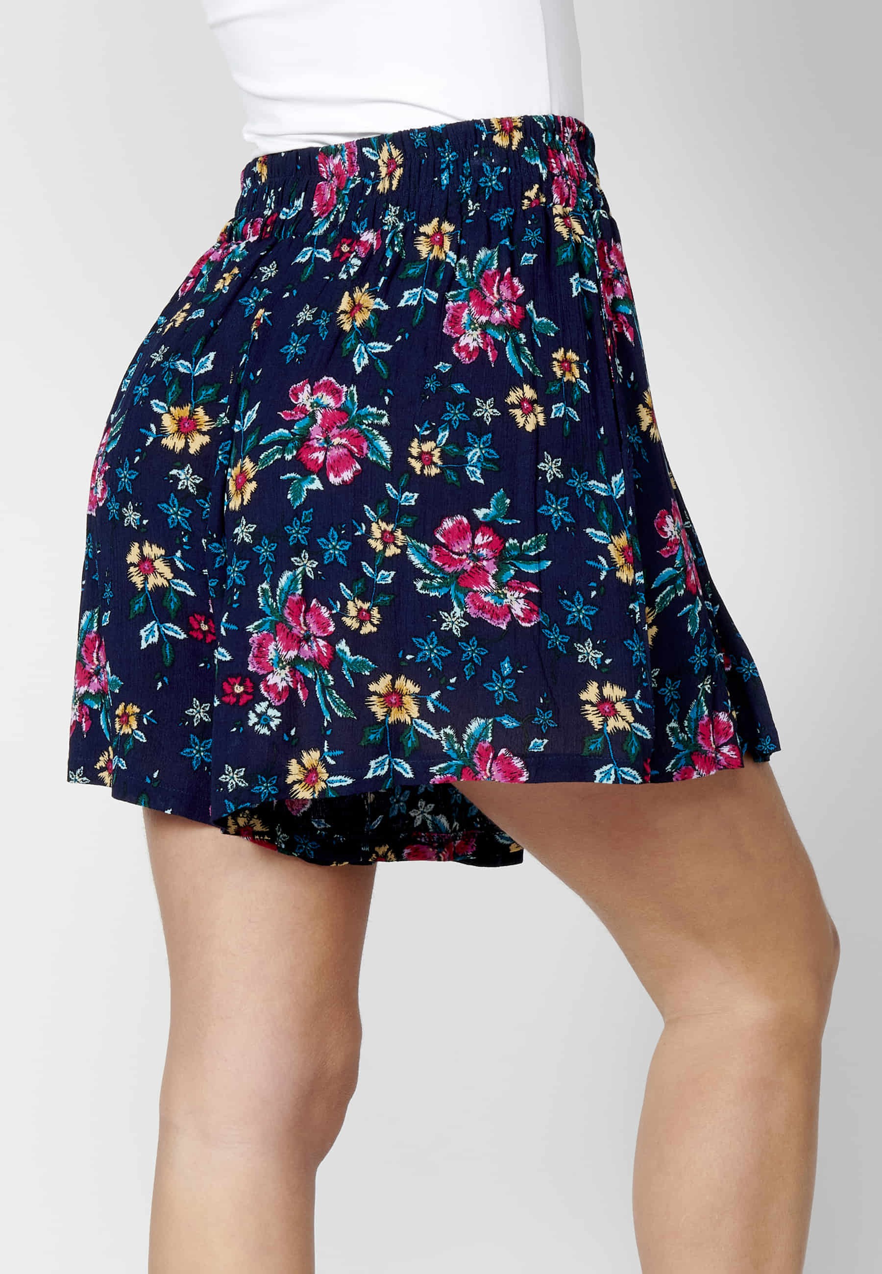 Faldilla pantalons curts amb estampat floral color Navy per a Dona