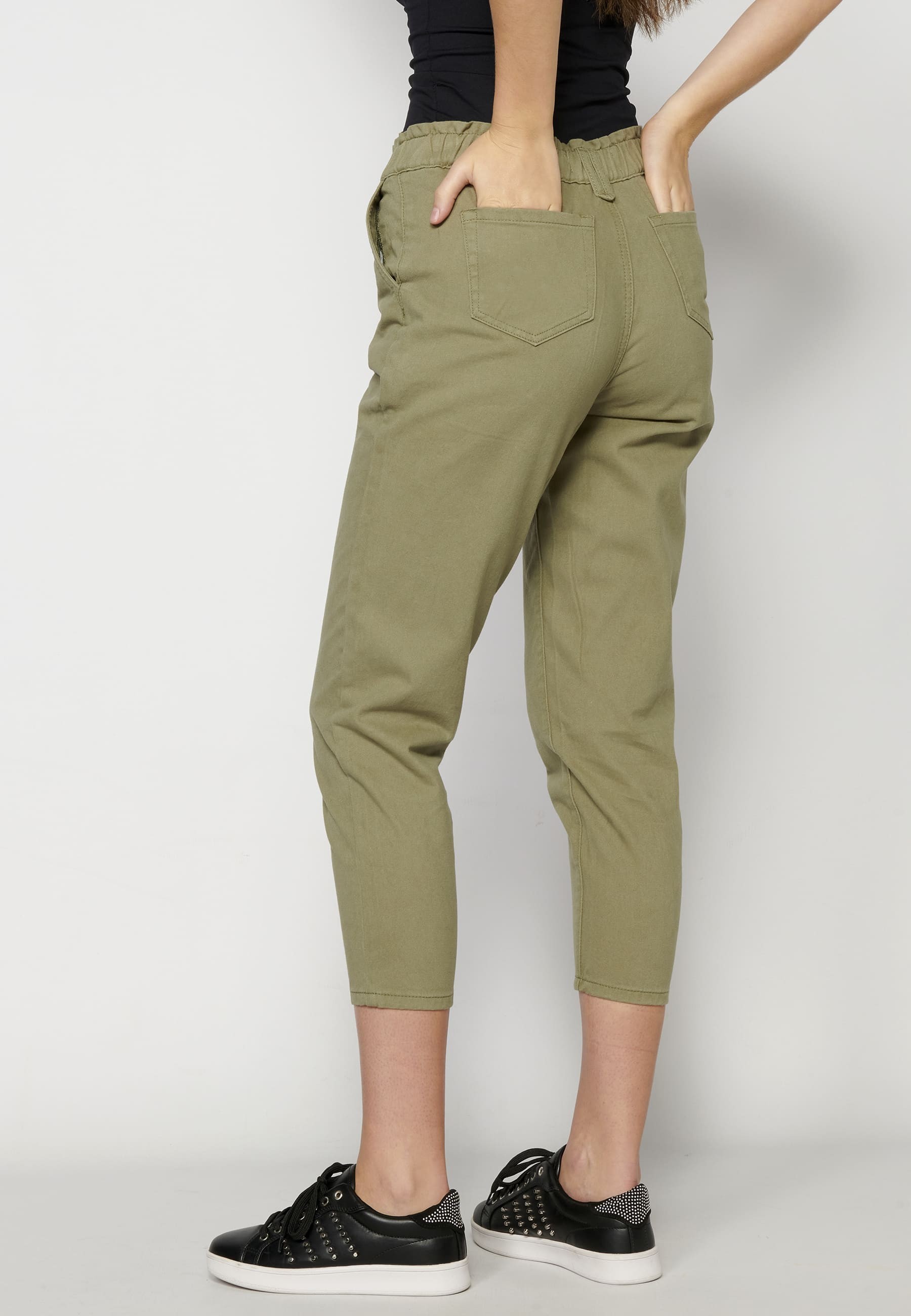 Pantalons llargs jogging color kaki per a Dona