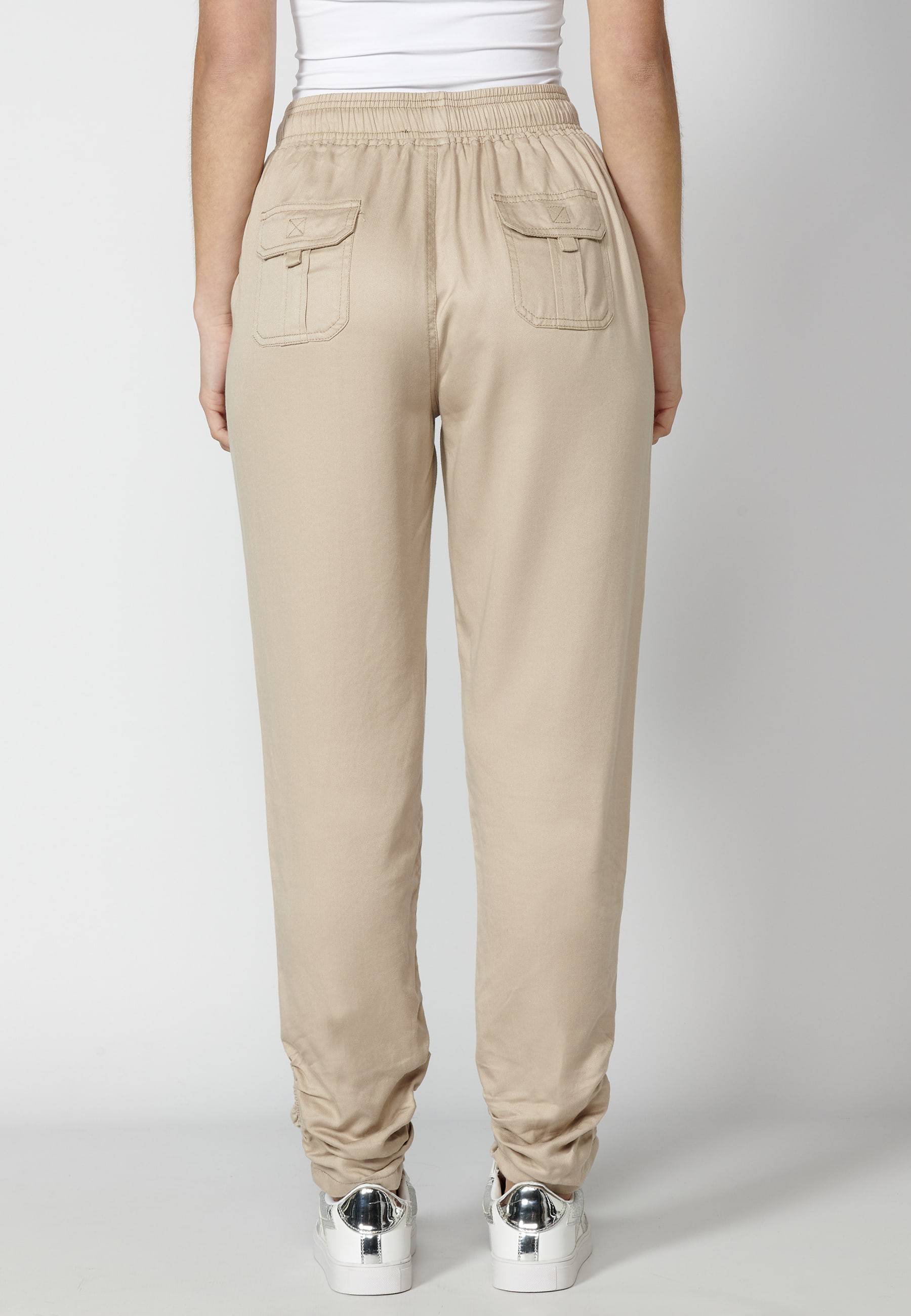 Pantalón largo straigth con cintura ajustable color beige para mujer | Moda Actual