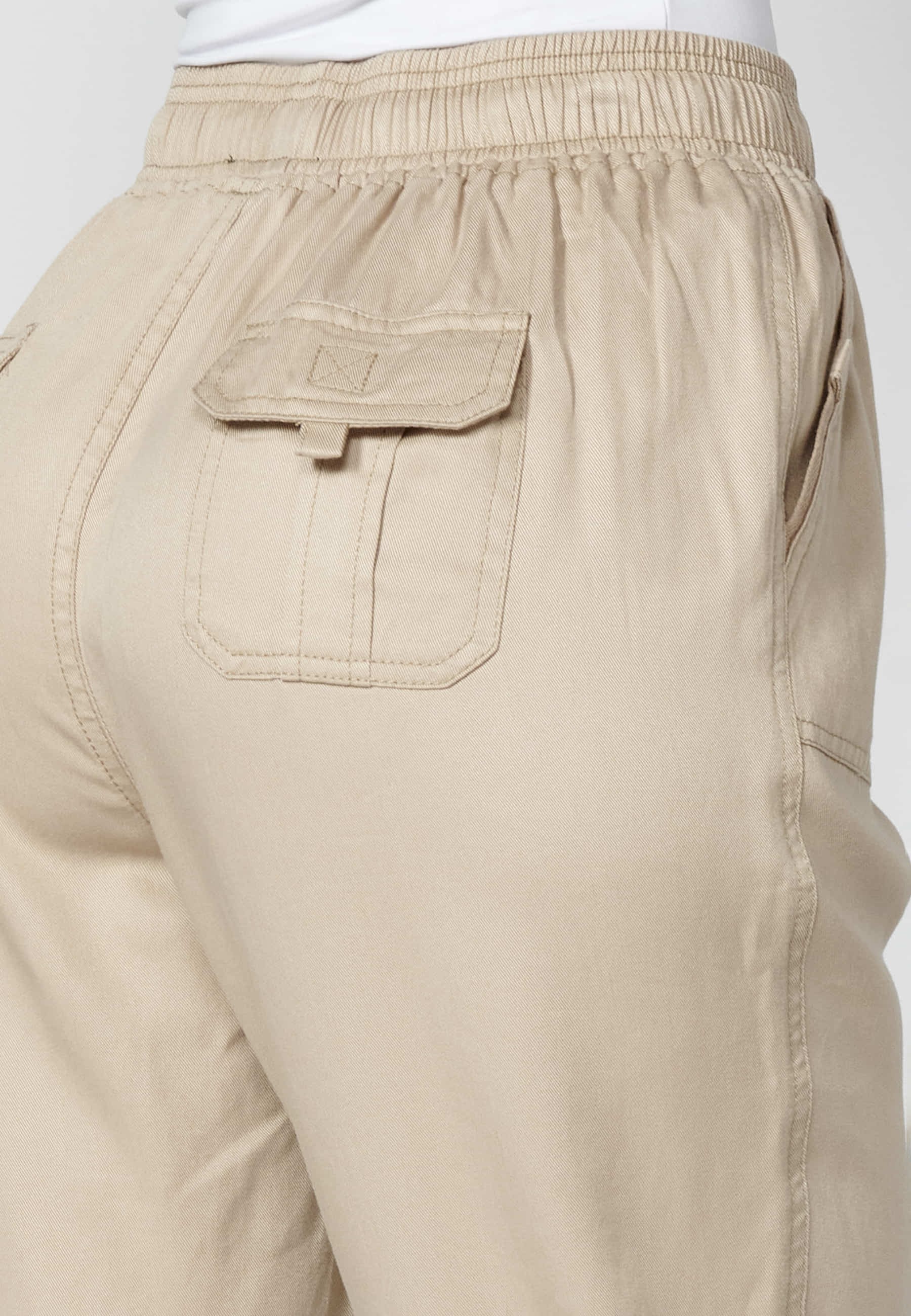 Pantalón largo straigth con cintura ajustable color beige para mujer | Moda Actual