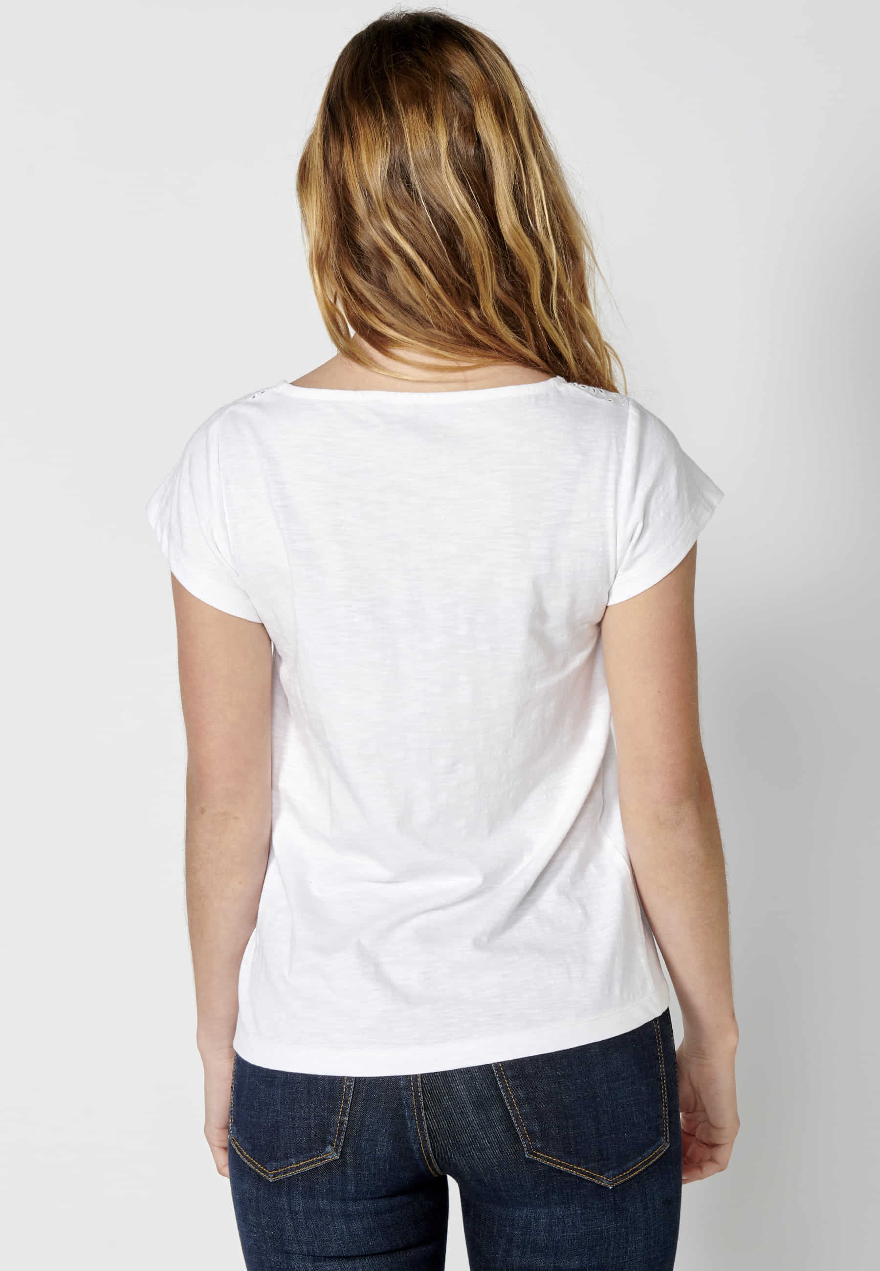 White short-sleeved Cotton T-shirt with sweetheart neckline for Woman