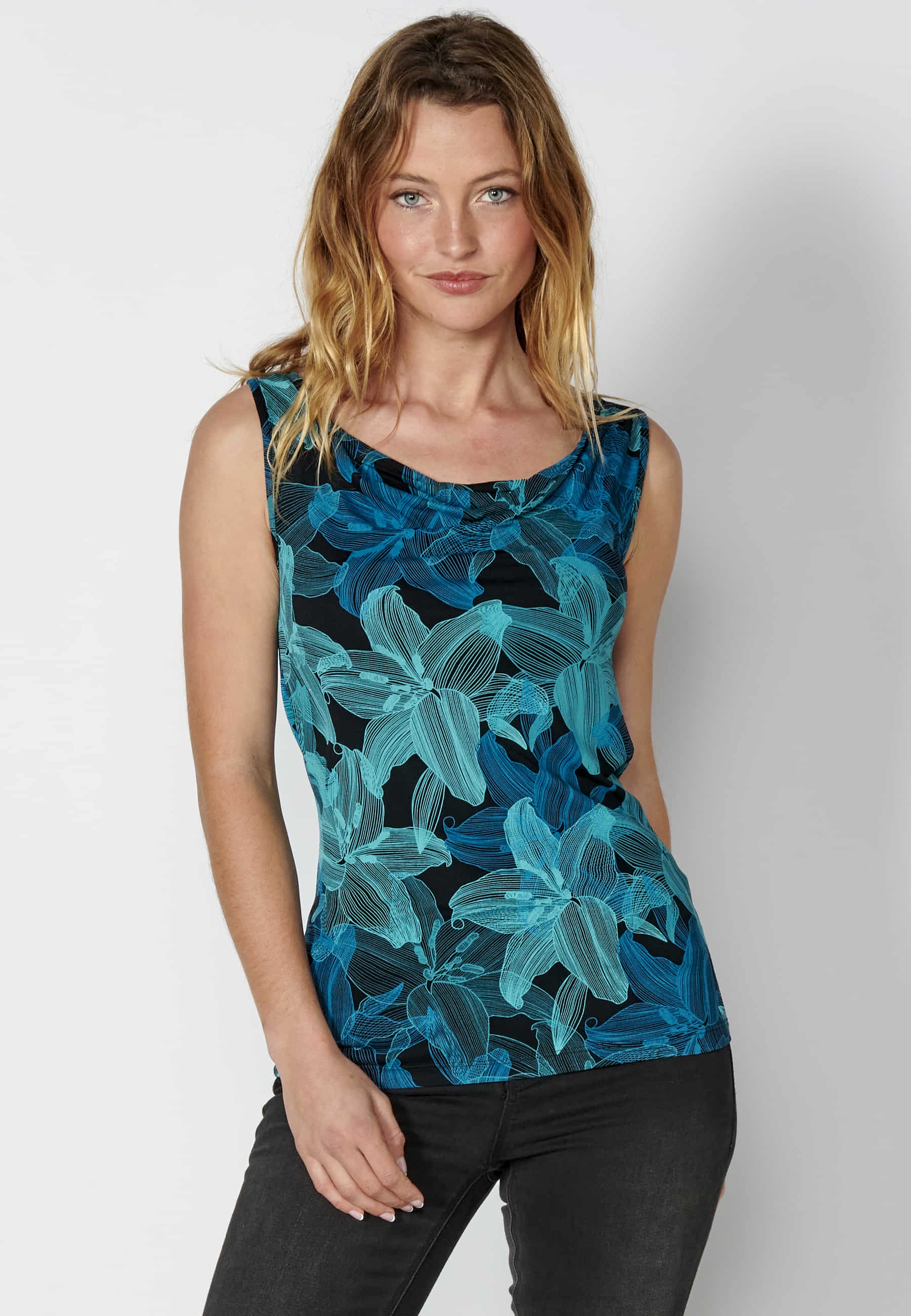 Black Floral Print Sleeveless T-Shirt for Women