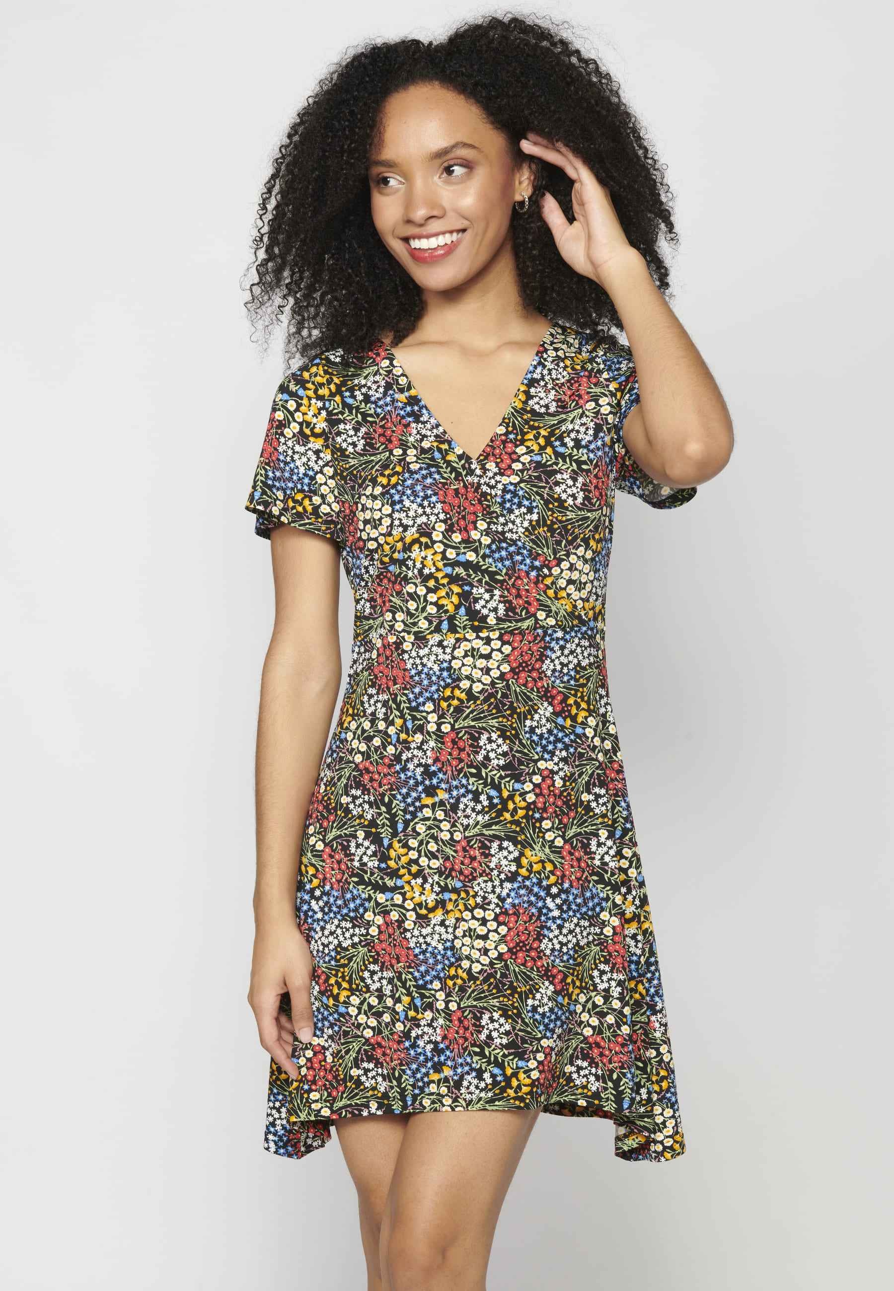 Kurzärmliges Kleid mit mehrfarbigem Blumendruck für Damen