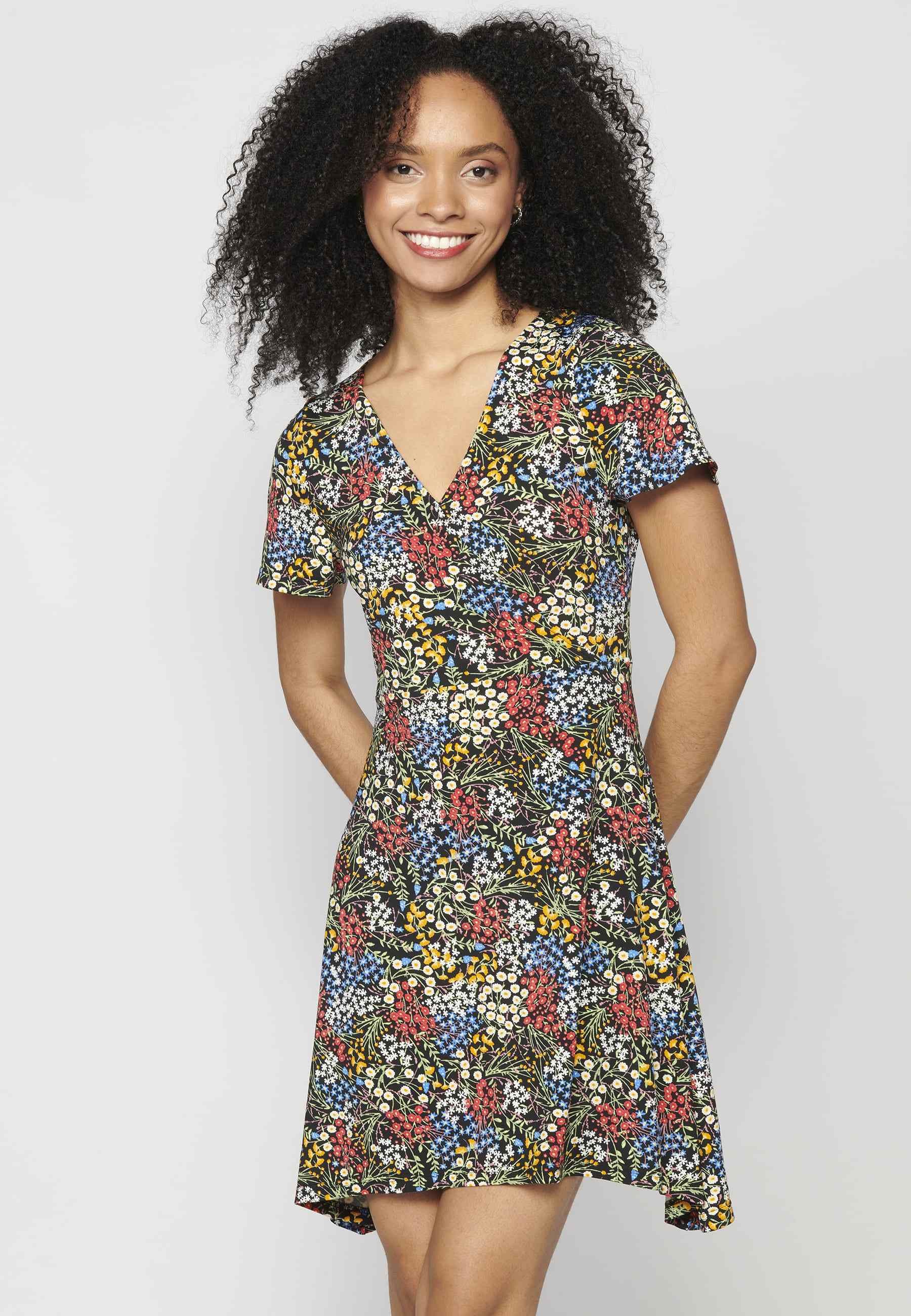 Vestido corto de manga corta con estampado floral color Multicolor para Mujer