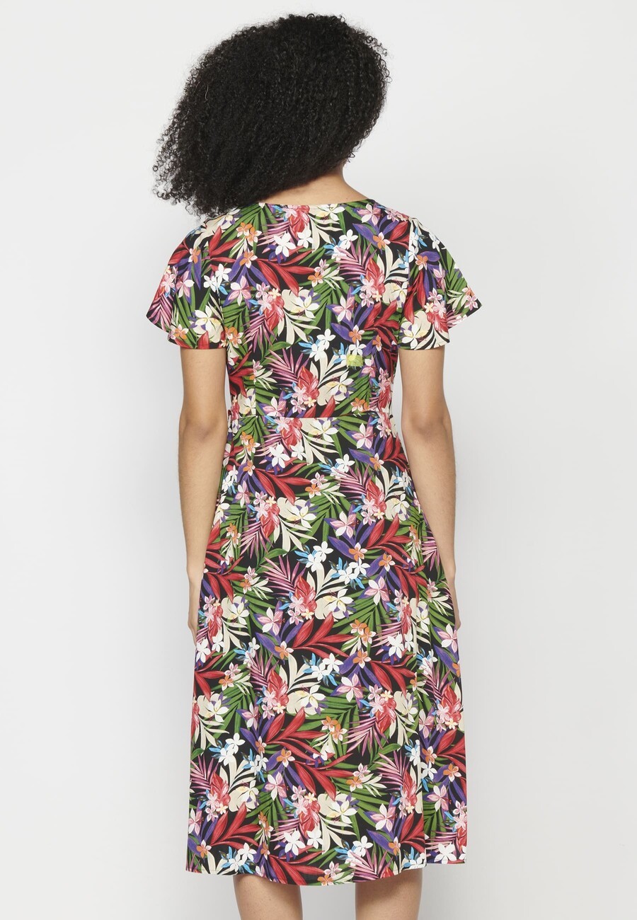 Langes kurzärmliges Kleid mit Crossover-Ausschnitt und Blumendruck Multicolor für Damen 7