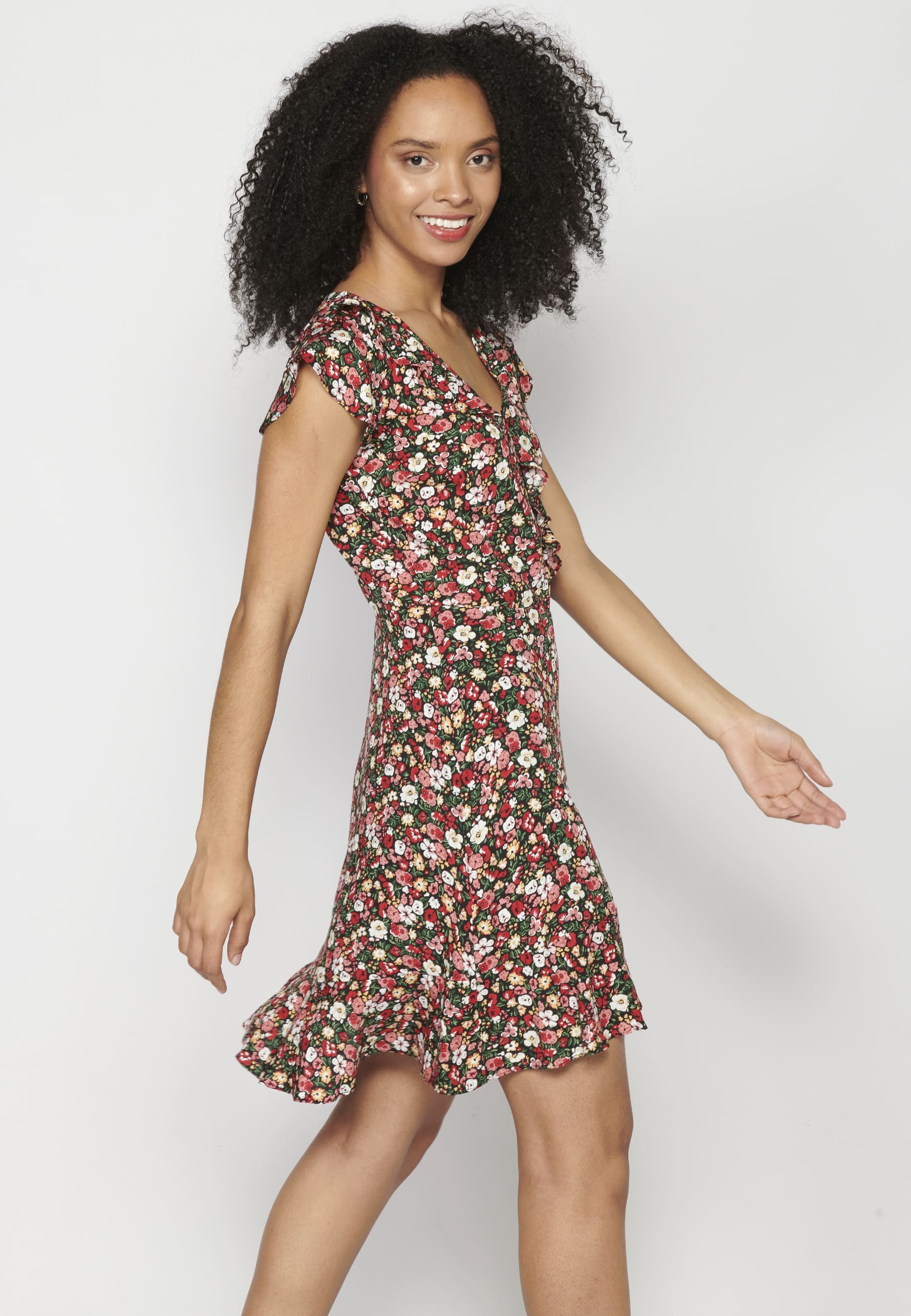 Short-sleeved dress with crossed V-neckline and floral print in Multicolor for Woman