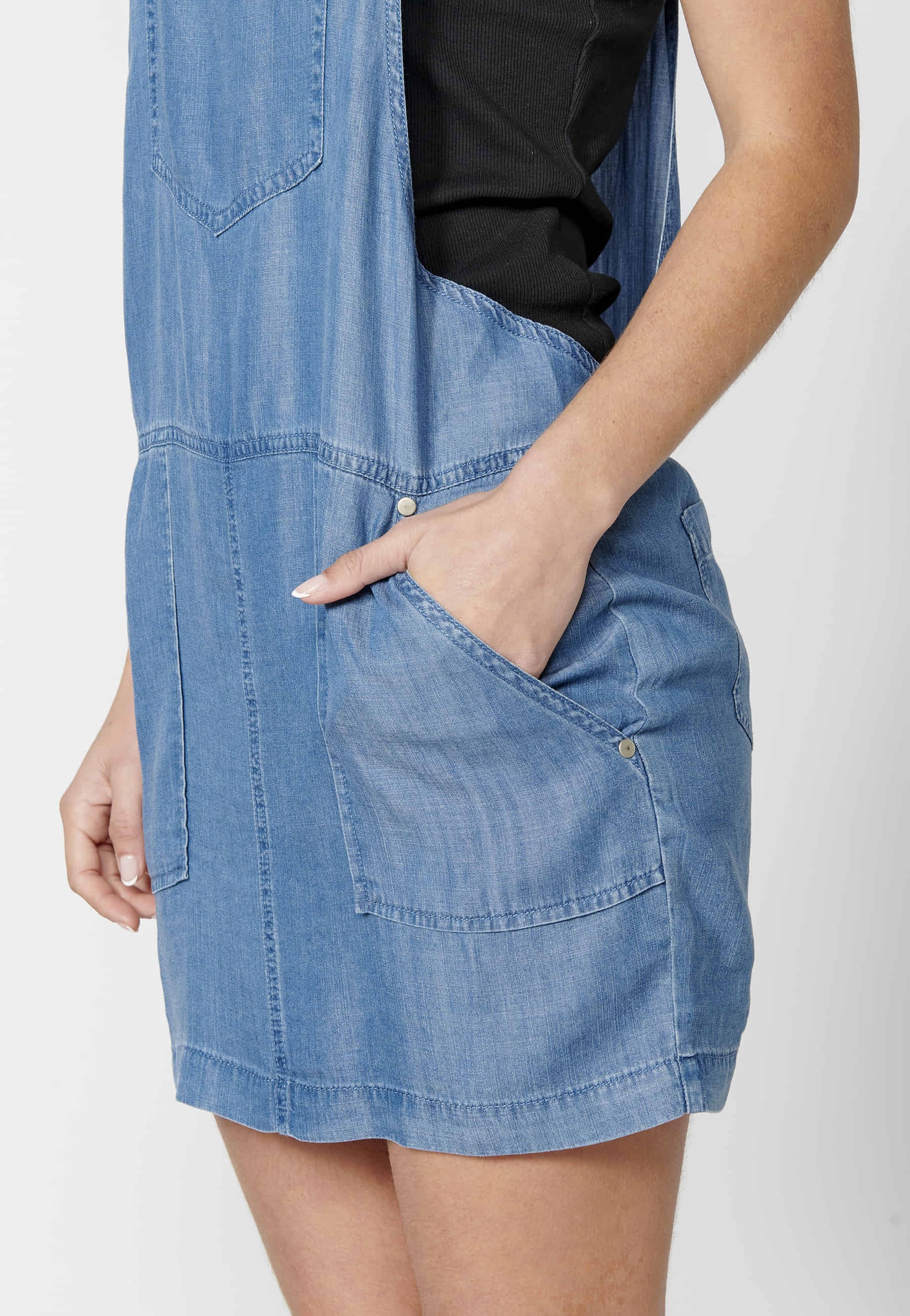 Vestido corto de tirantes tipo pichi con bolsillos color Azul para Mujer 1