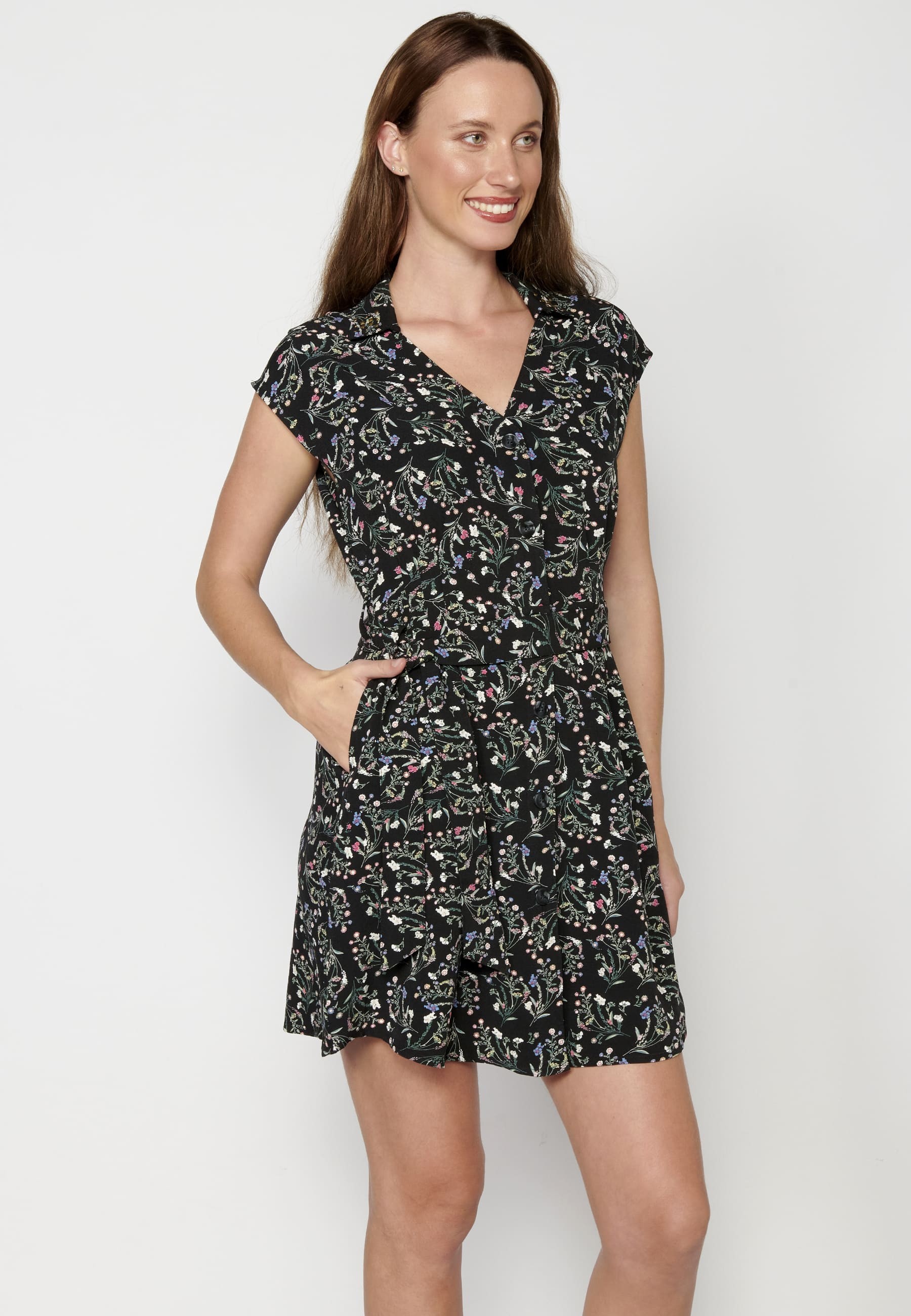 Short-sleeved dress with Black fabric belt for Women