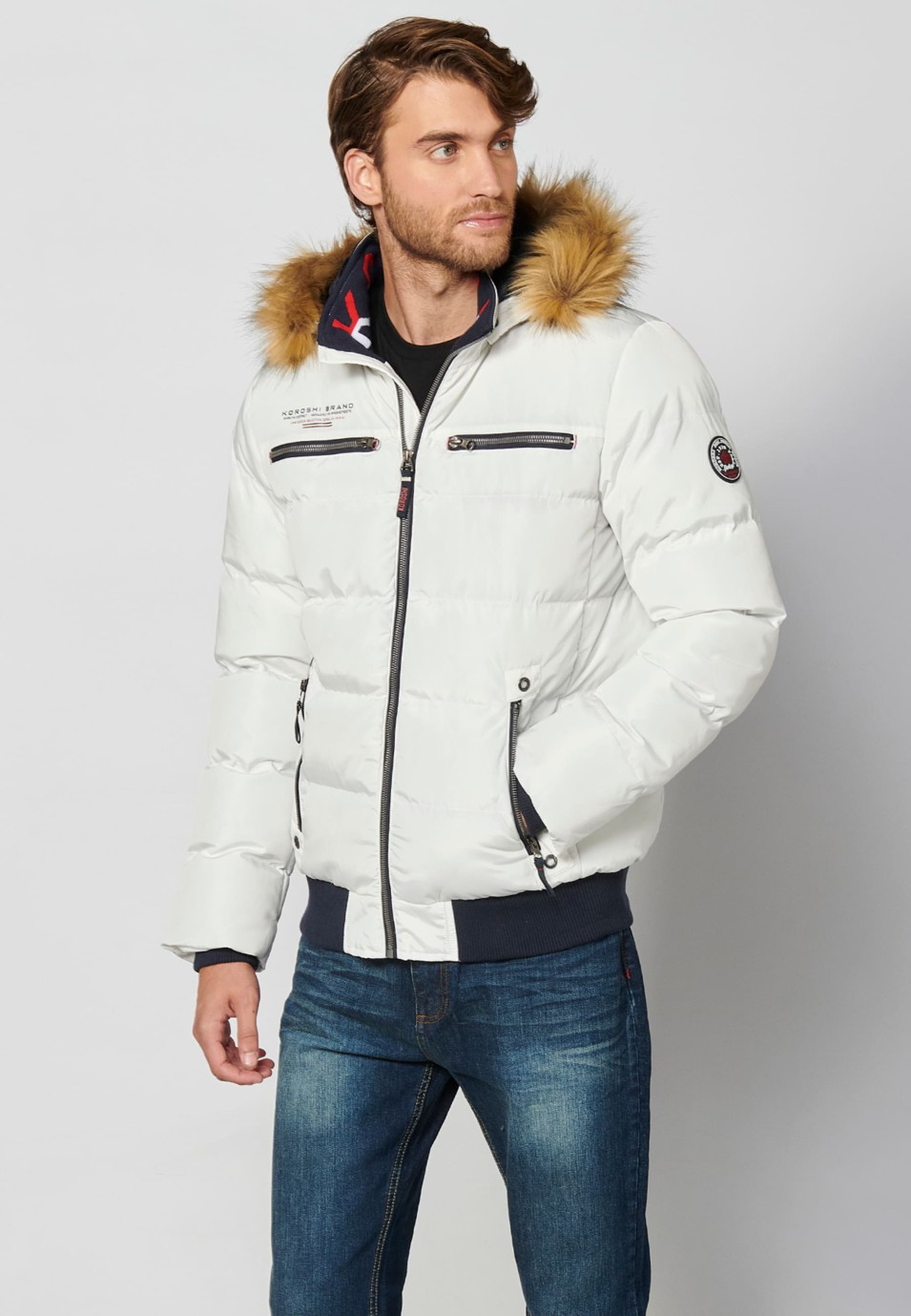 Chaqueta cazadora acolchada abrigo, cuello con capucha pelo sintético, color crudo, para hombre | Ropa Casual