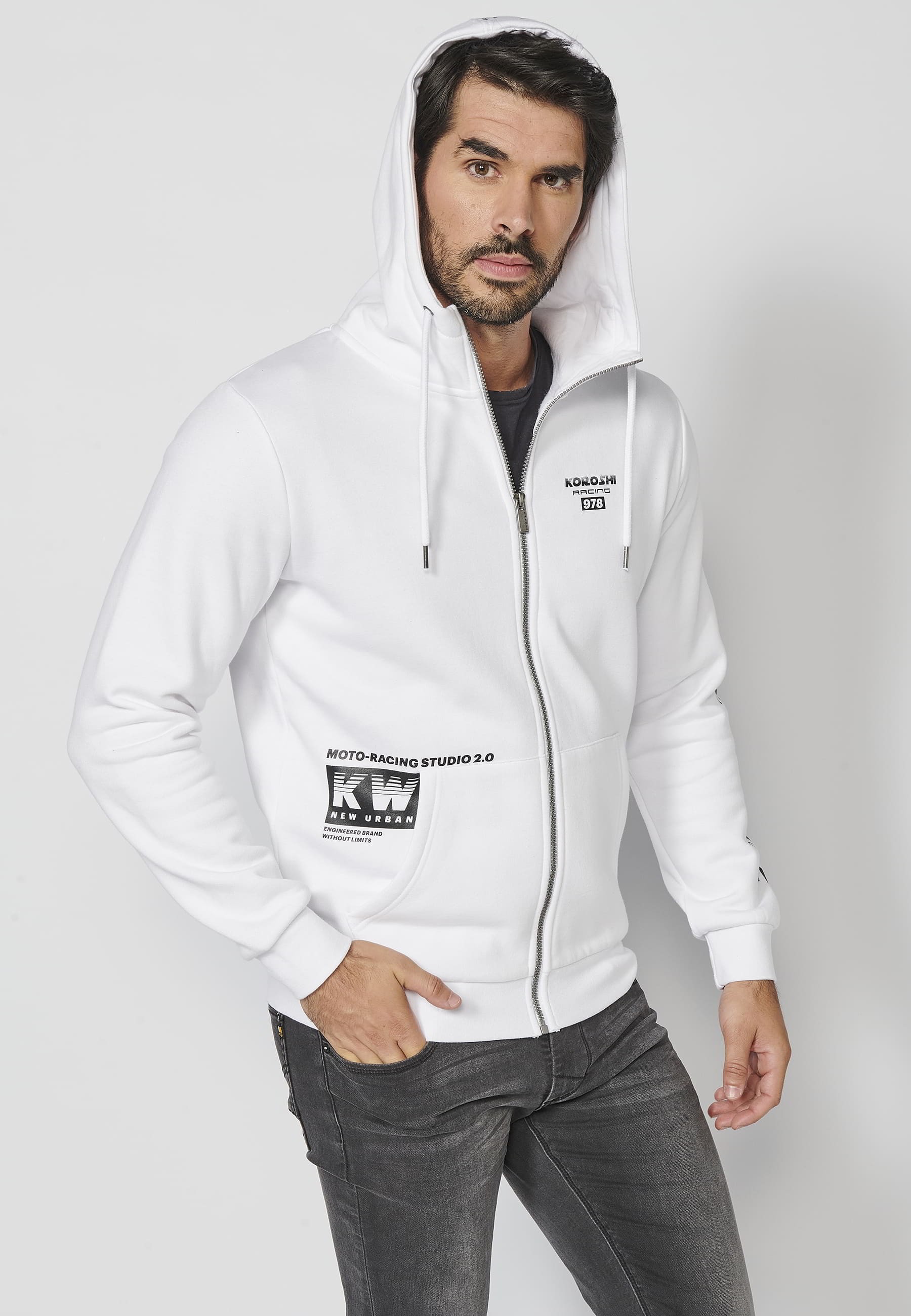 Chaqueta sudadera de manga larga con capucha ajustable detalle de letras en la manga color blanco para hombre | Ropa Casual