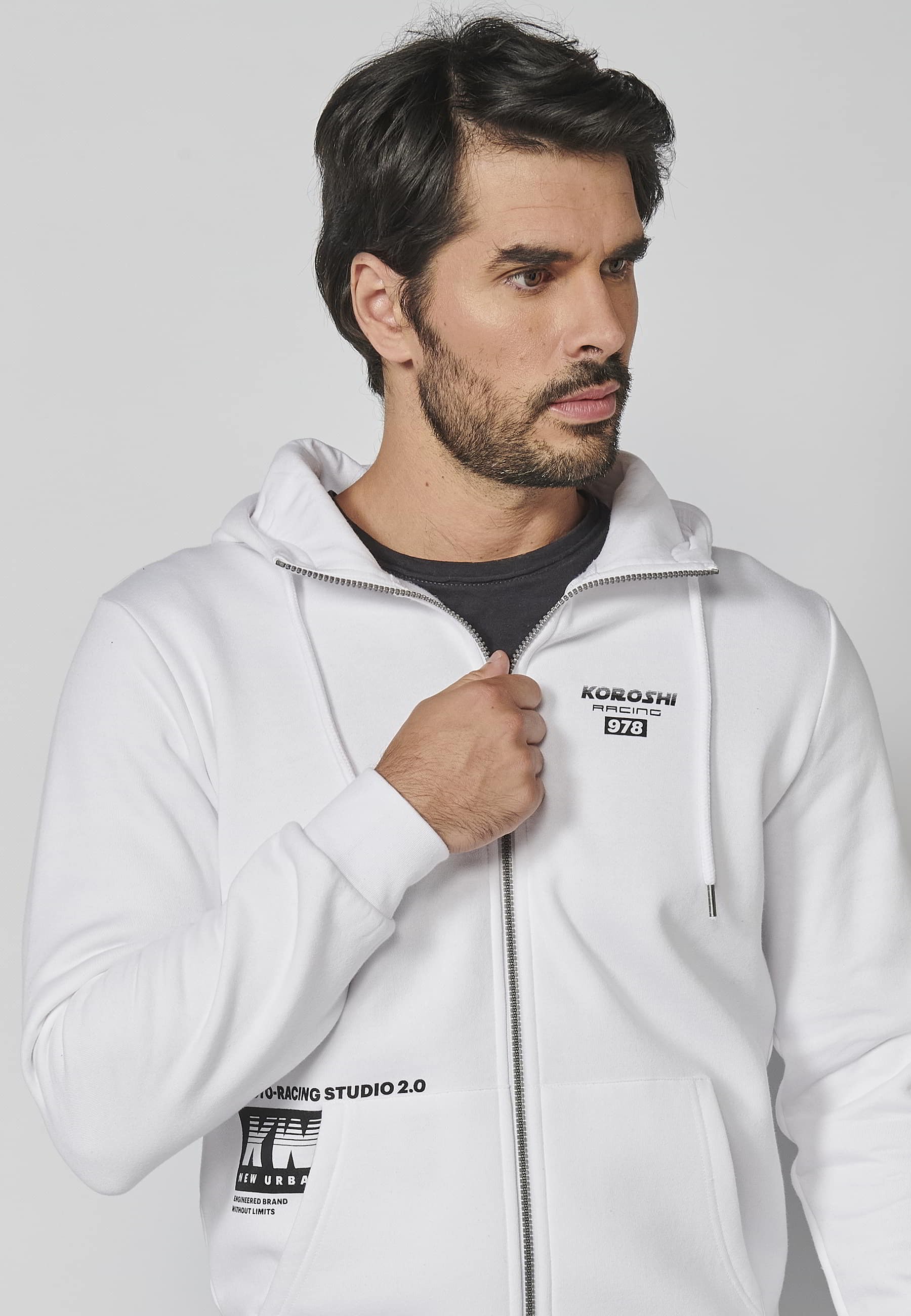 Chaqueta sudadera de manga larga con capucha ajustable detalle de letras en la manga color blanco para hombre | Ropa Casual