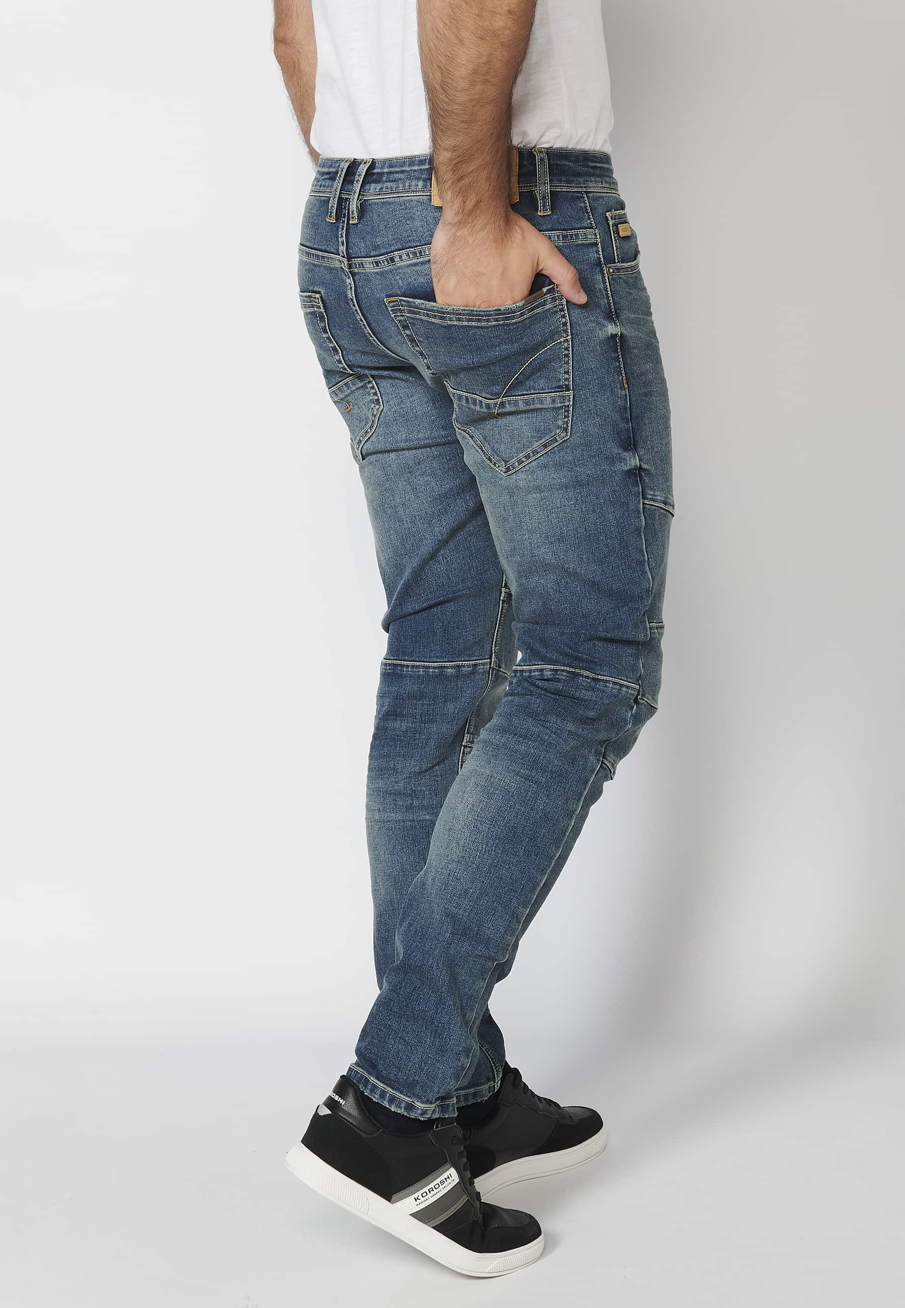 Pantalon en jean biker coupe skinny bleu avec détails aux genoux et cinq poches pour Homme 5