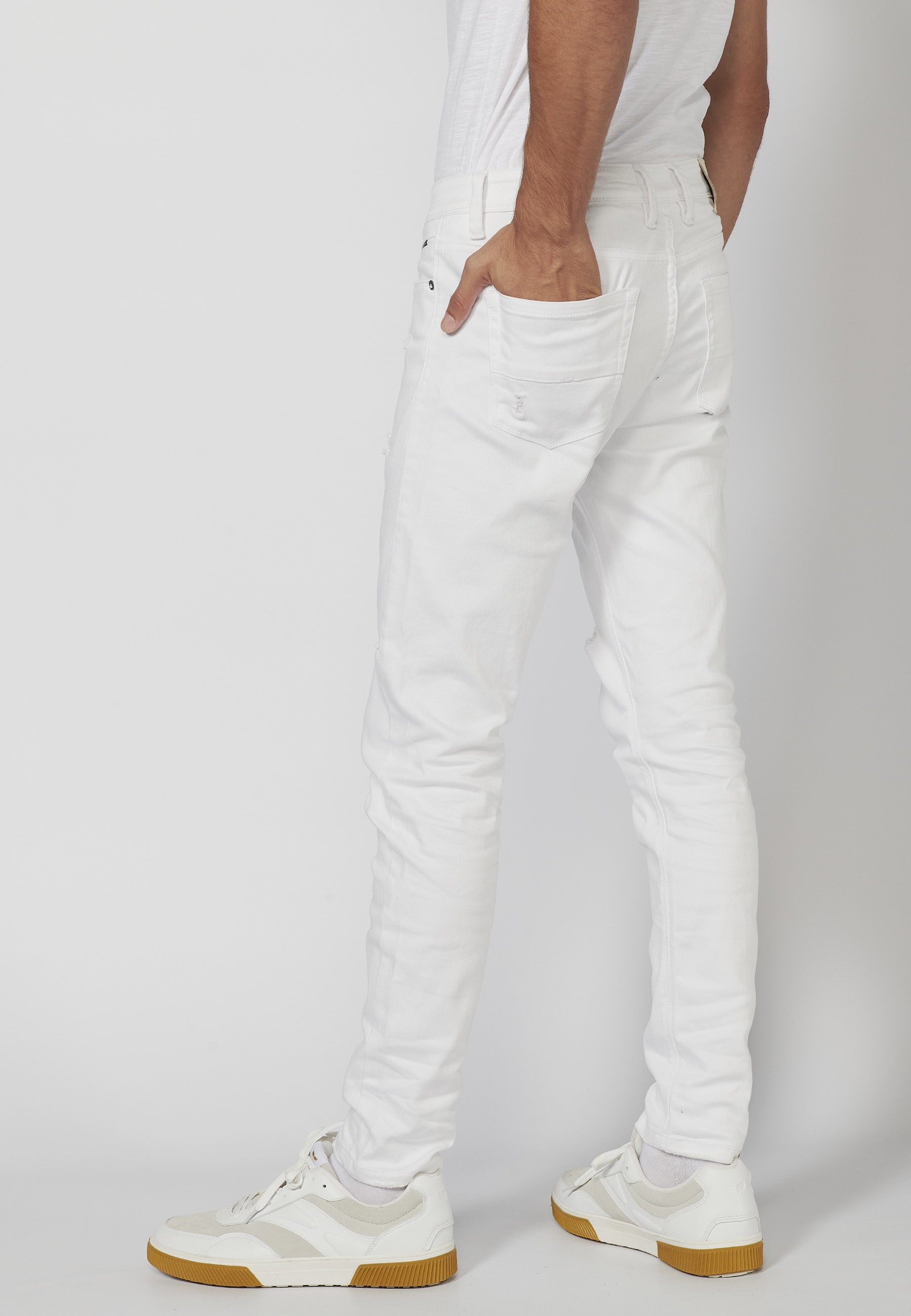 Pantalons llargs super skinny detalls trencats color Blanc per a Home 4
