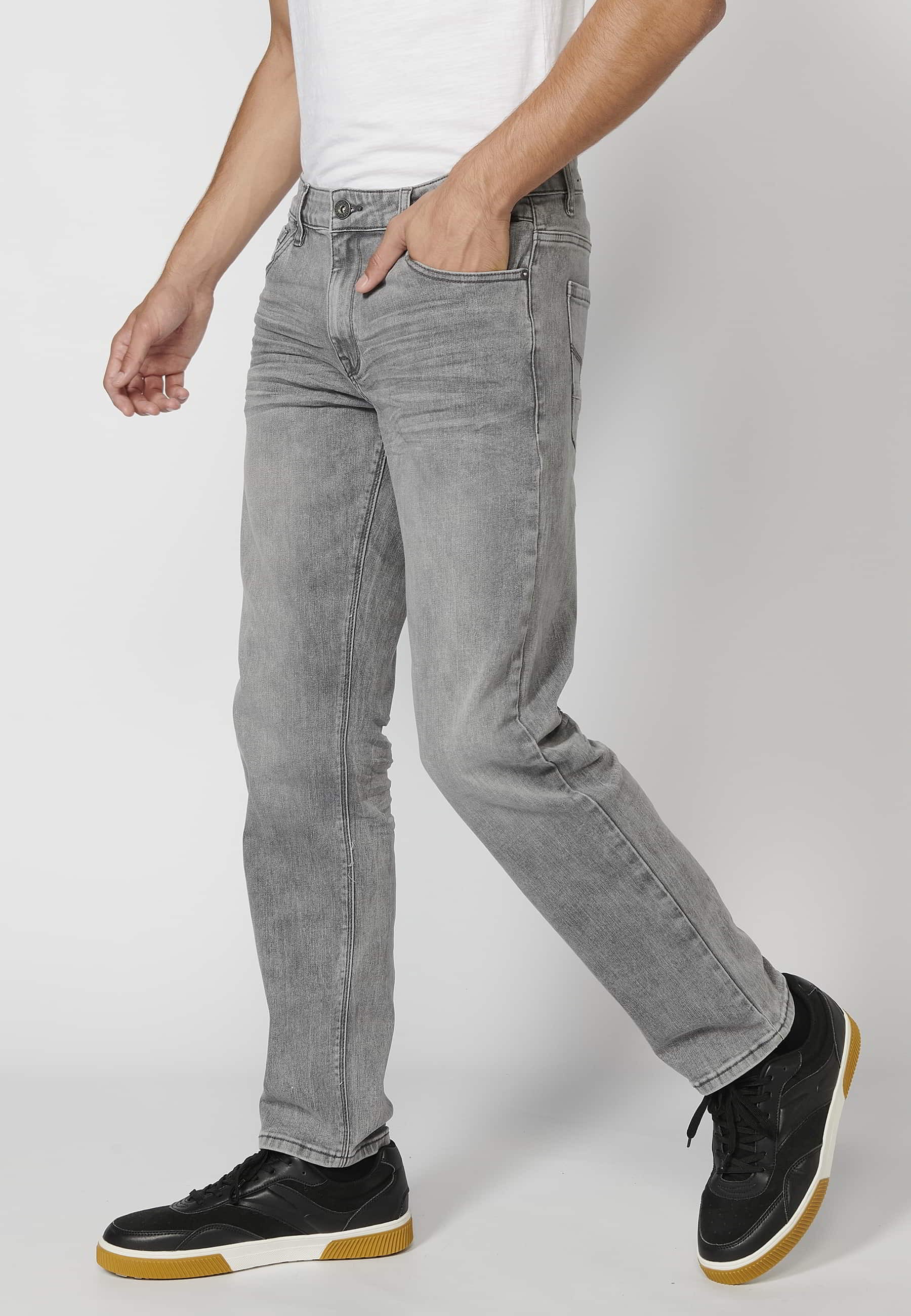 Lange Stretch-Hose mit normaler Passform und fünf Taschen in der Farbe Grau für Herren 4