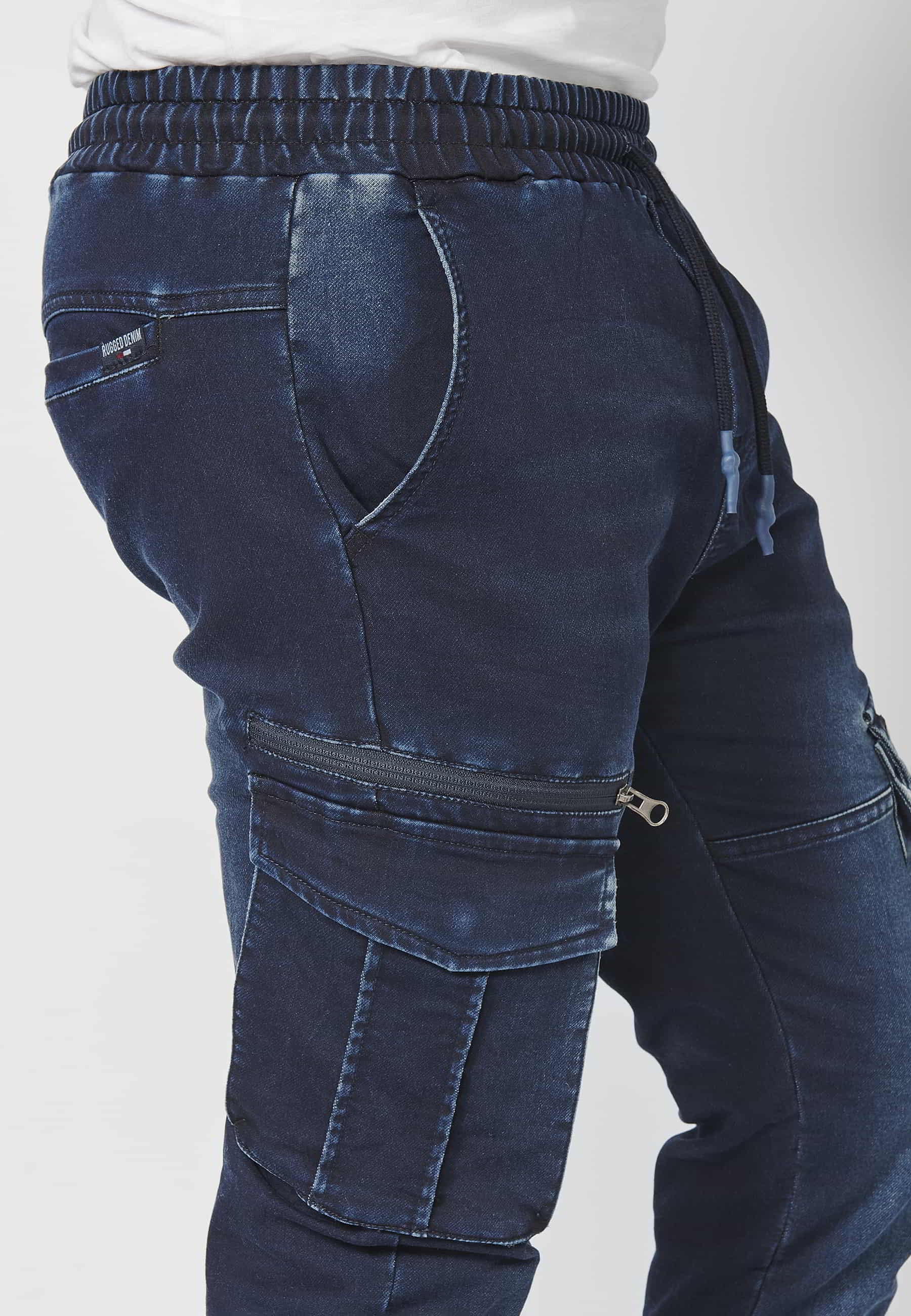 Pantalons llargs jogger acabats en goma amb quatre butxaques color Blau Fosc per a Home
