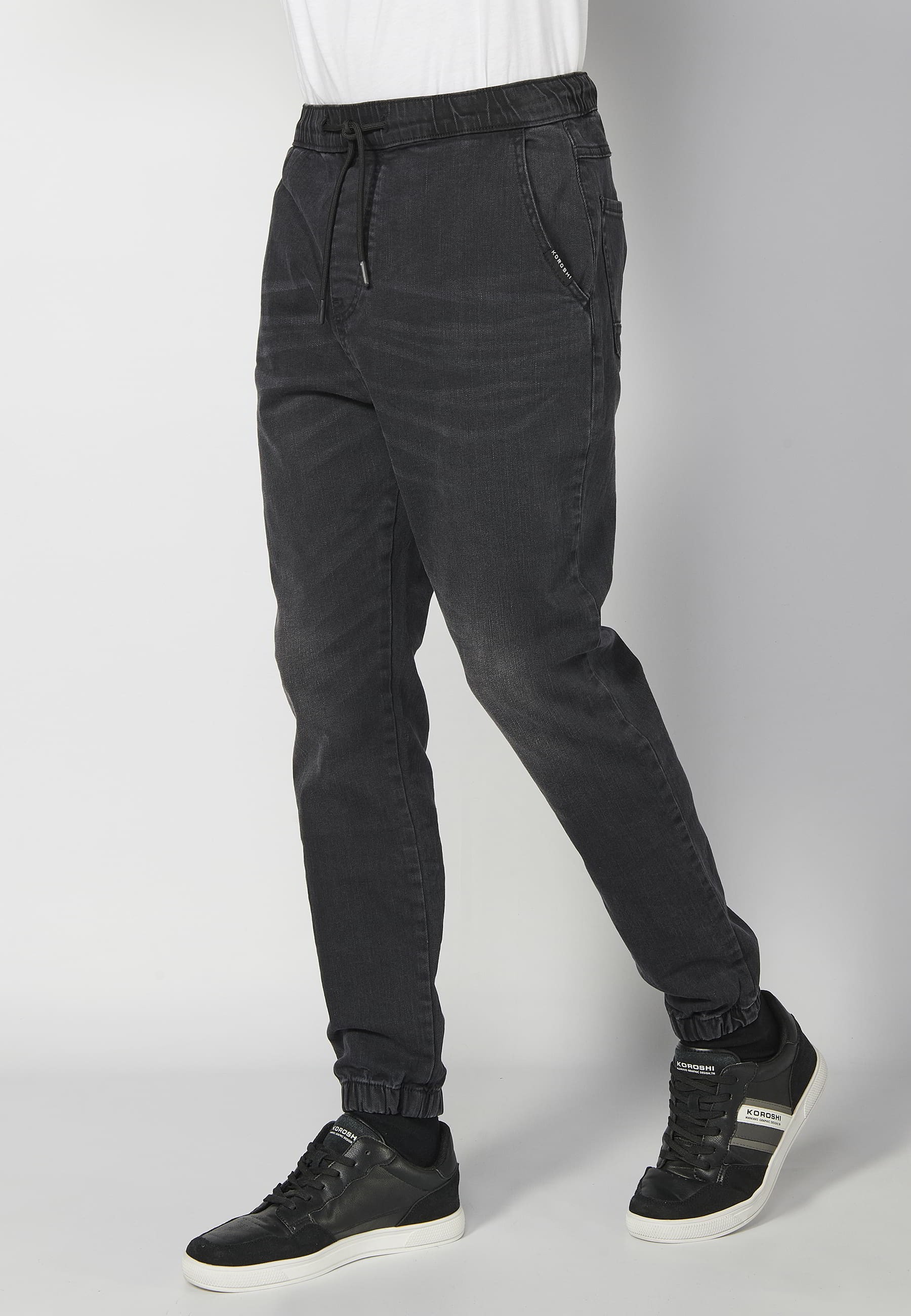Black elastic waist long jogger pants for Men 6