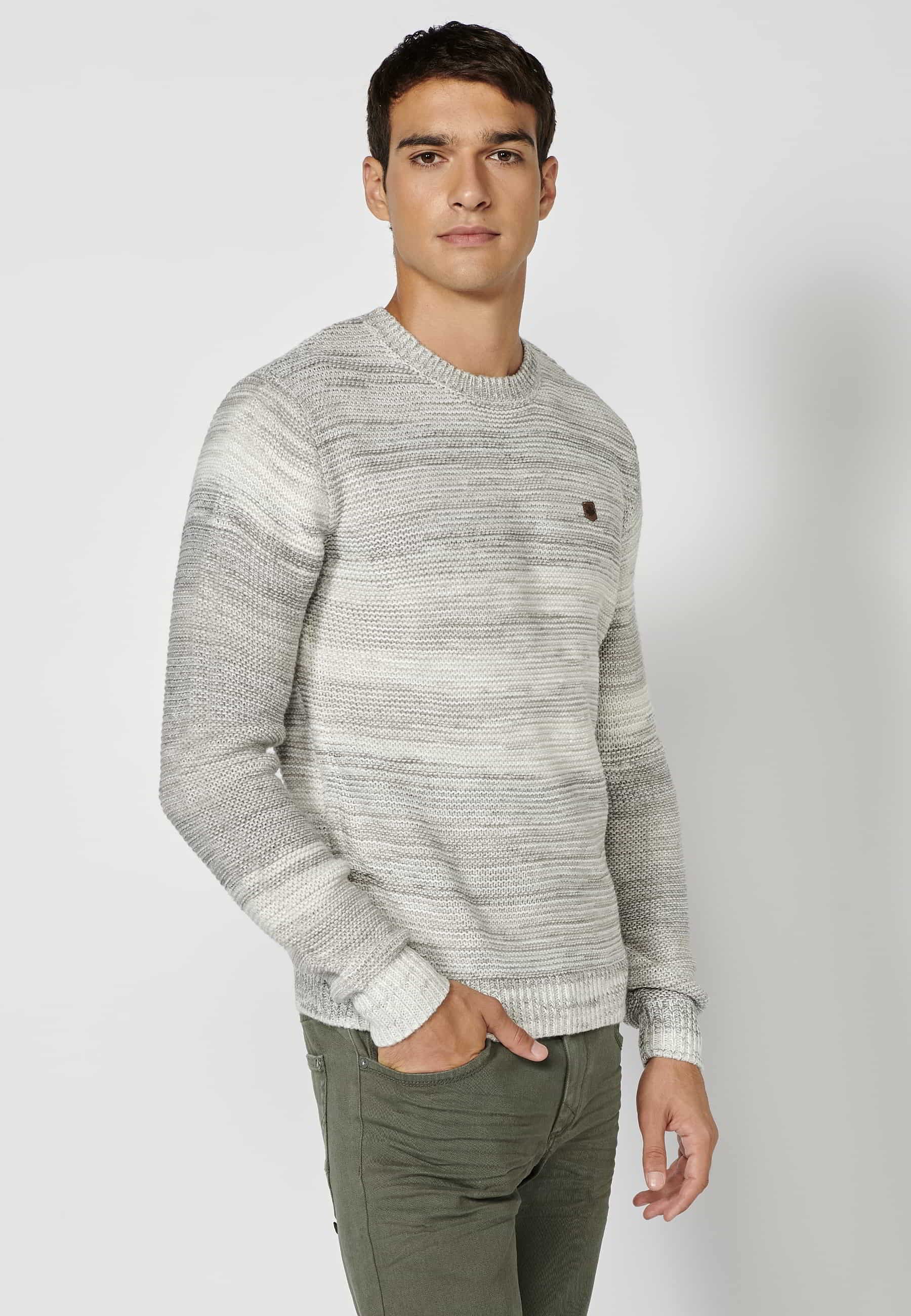 Gray heather round neck long sleeve knitted sweater for Men 1