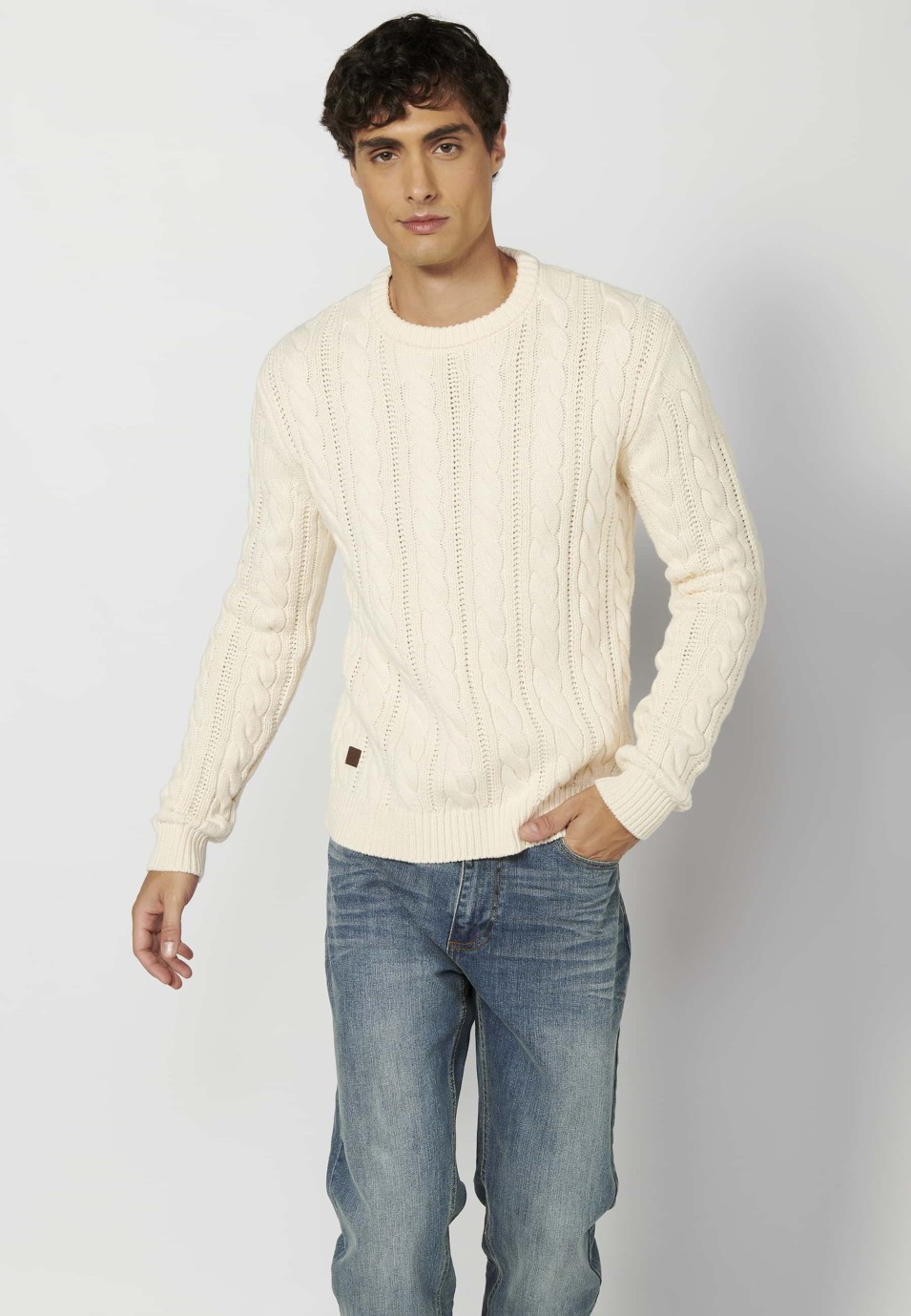 Jersey de punto texturizado manga larga cuello redondo color crema para hombre | Ropa Casual