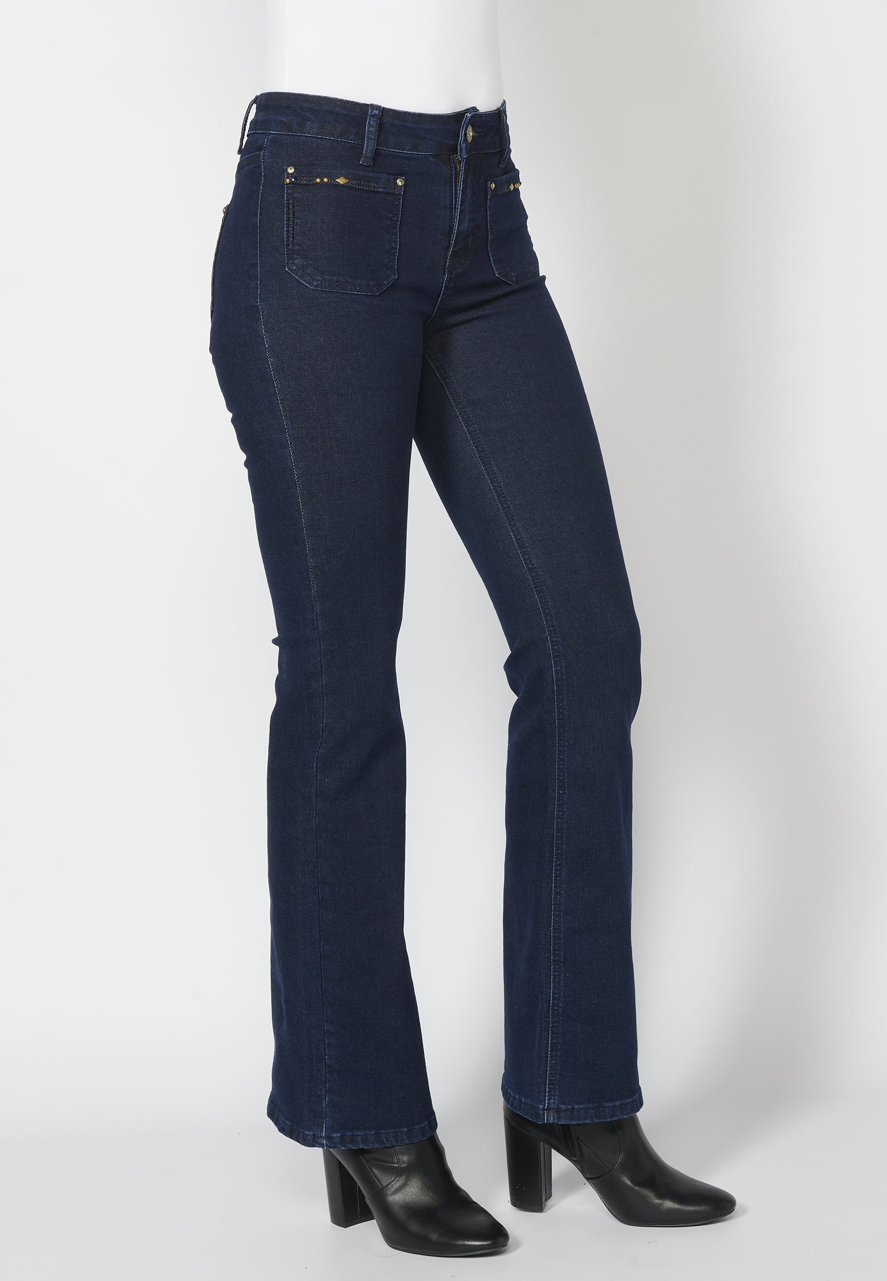 Pantalón largo straigth acampanado color azul oscuro para mujer | Moda Actual