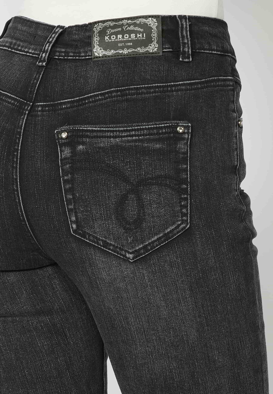 Pantalon long effet usé avec détail déchiré en noir pour Femme 8