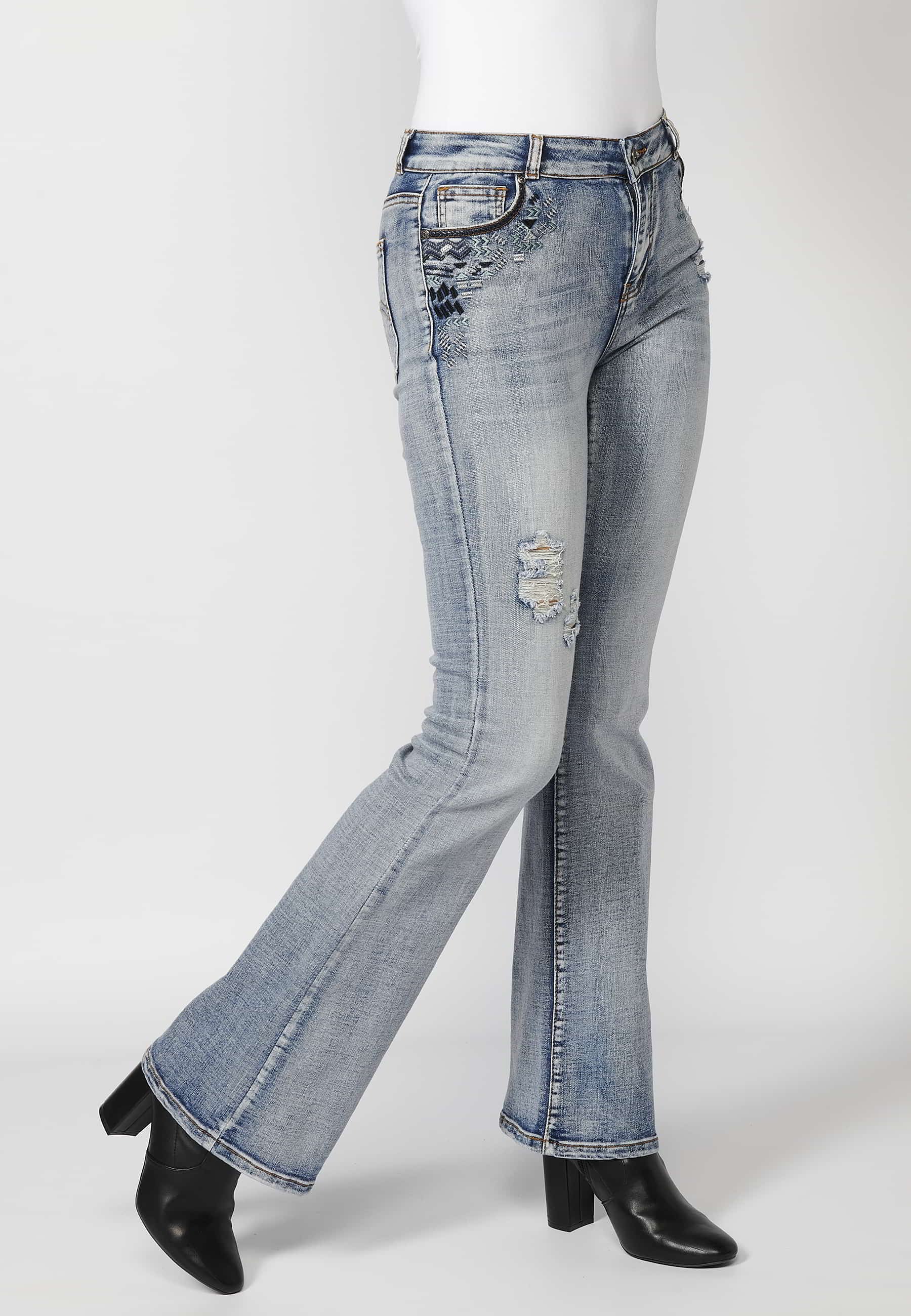 Pantalon évasé long bleu clair pour femme