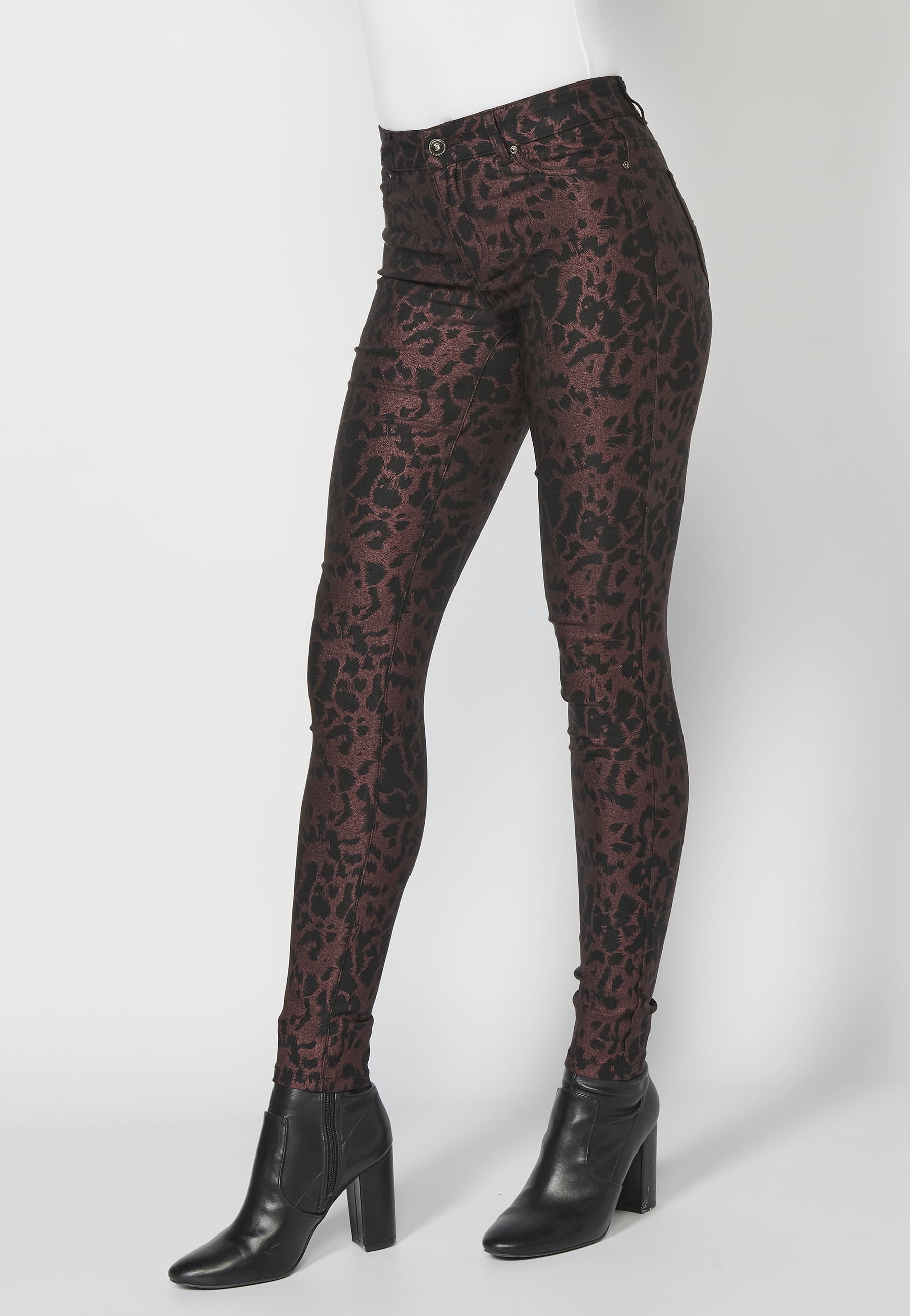 Pantalon long moulant avec imprimé animalier couleur Noir pour Femme