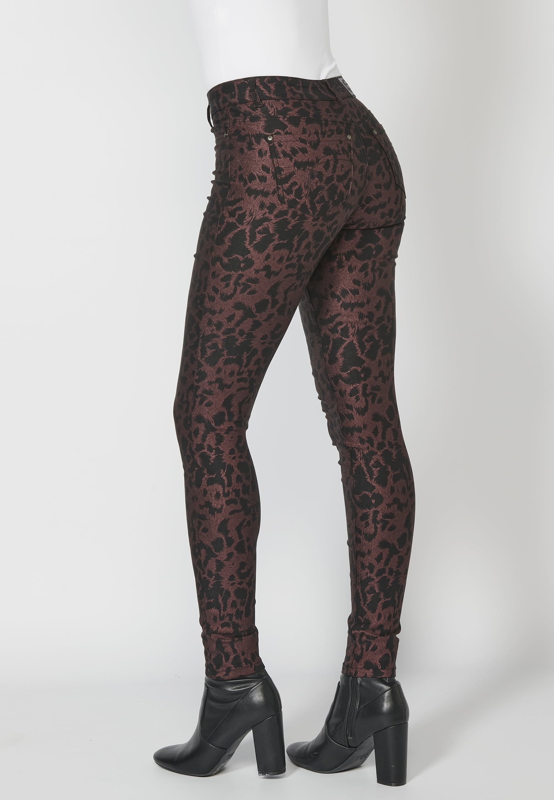 Pantalon long moulant avec imprimé animalier couleur Noir pour Femme