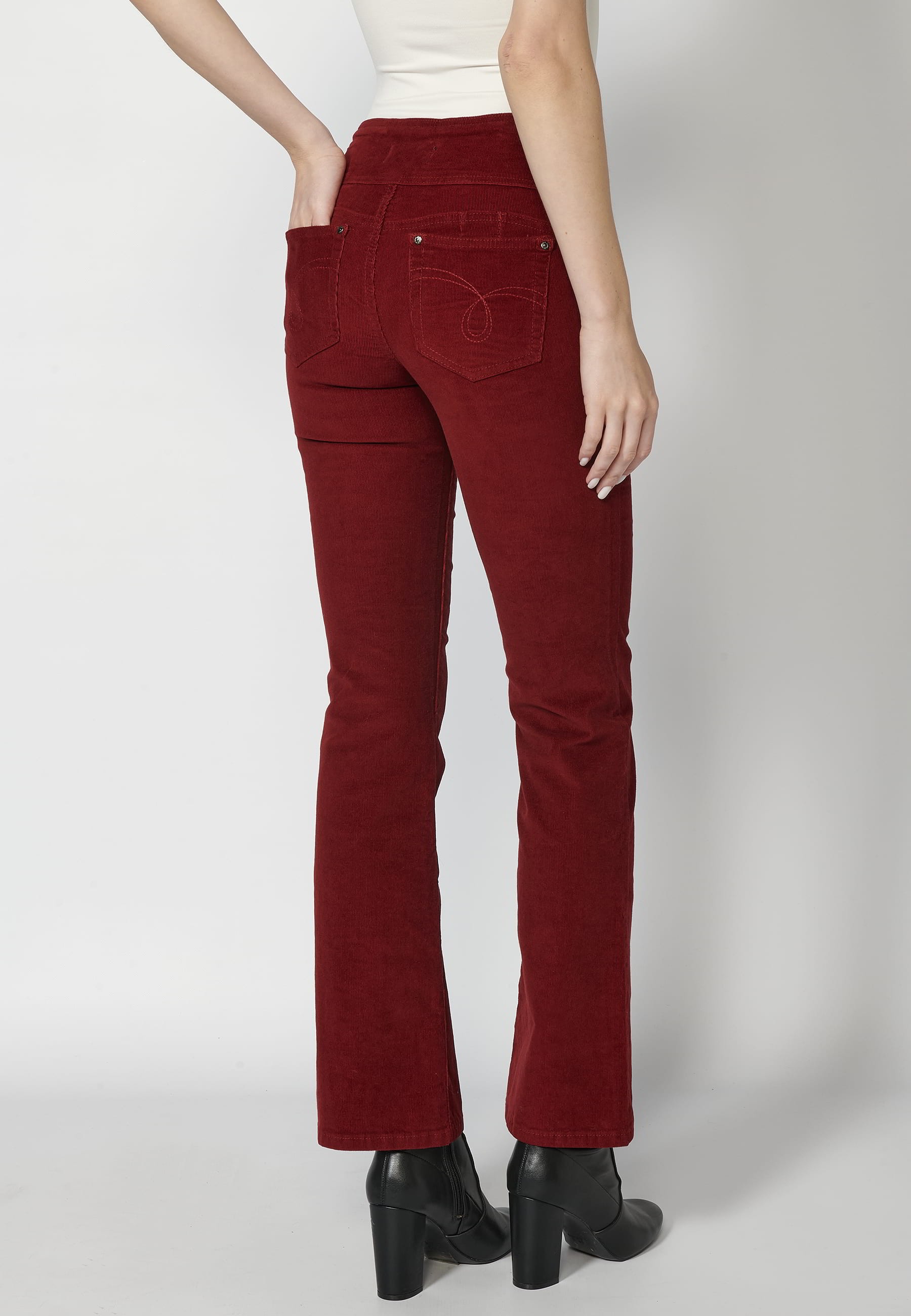 Lange, kastanienbraune, ausgestellte Cordhose für Damen 4