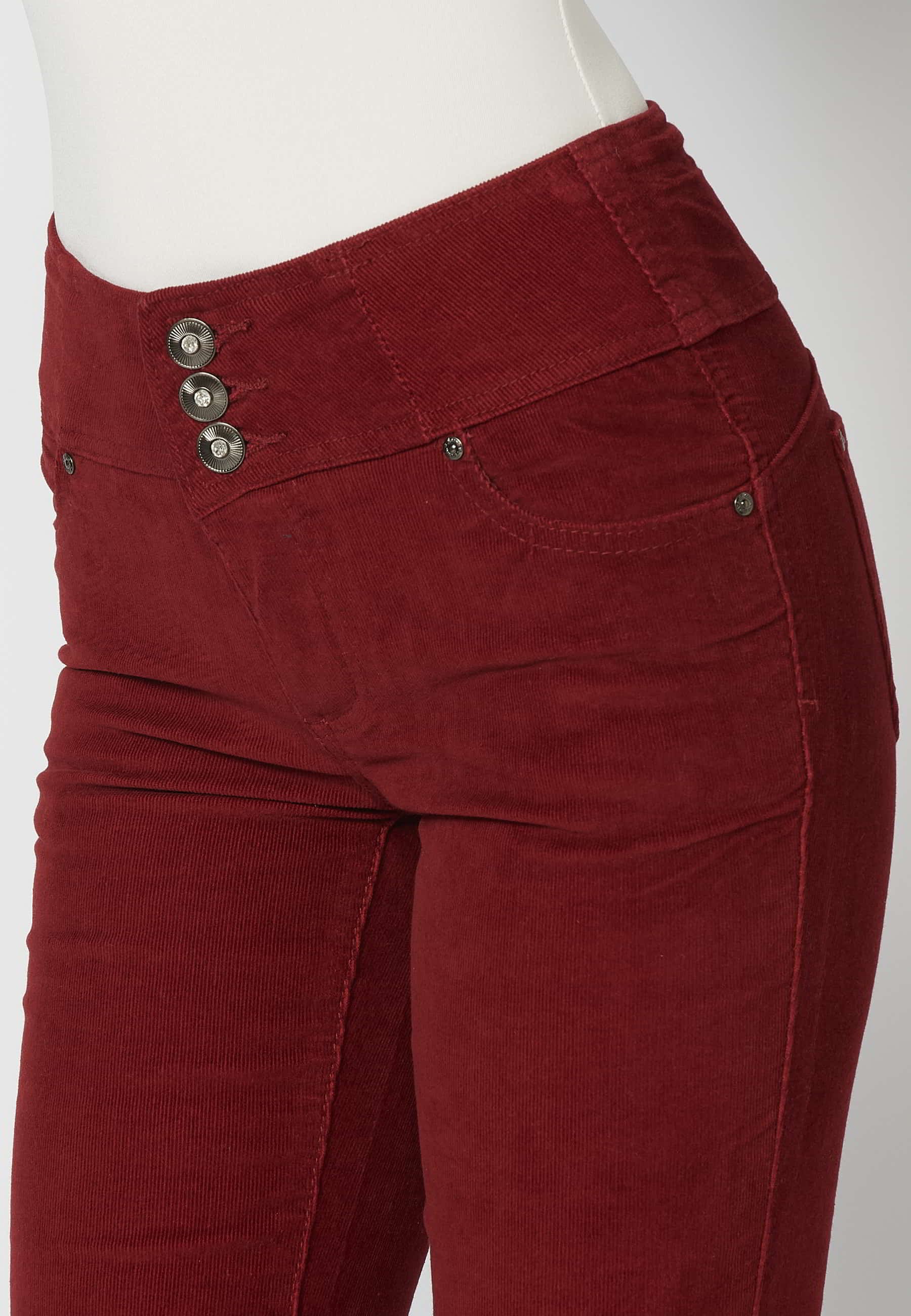 Lange, kastanienbraune, ausgestellte Cordhose für Damen 5