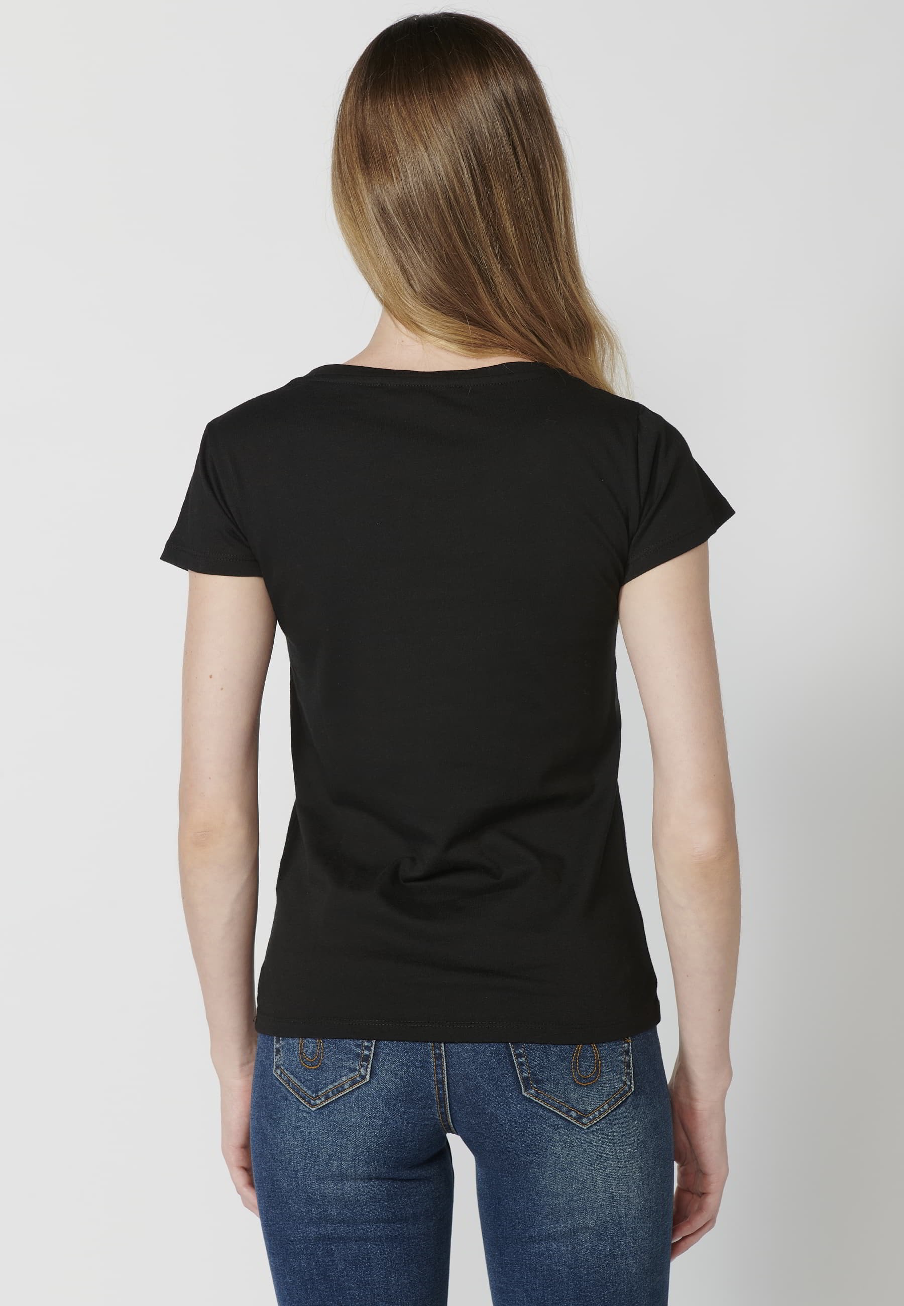 T-shirt à manches courtes en coton à col rond imprimé feuilles noires pour femmes 5