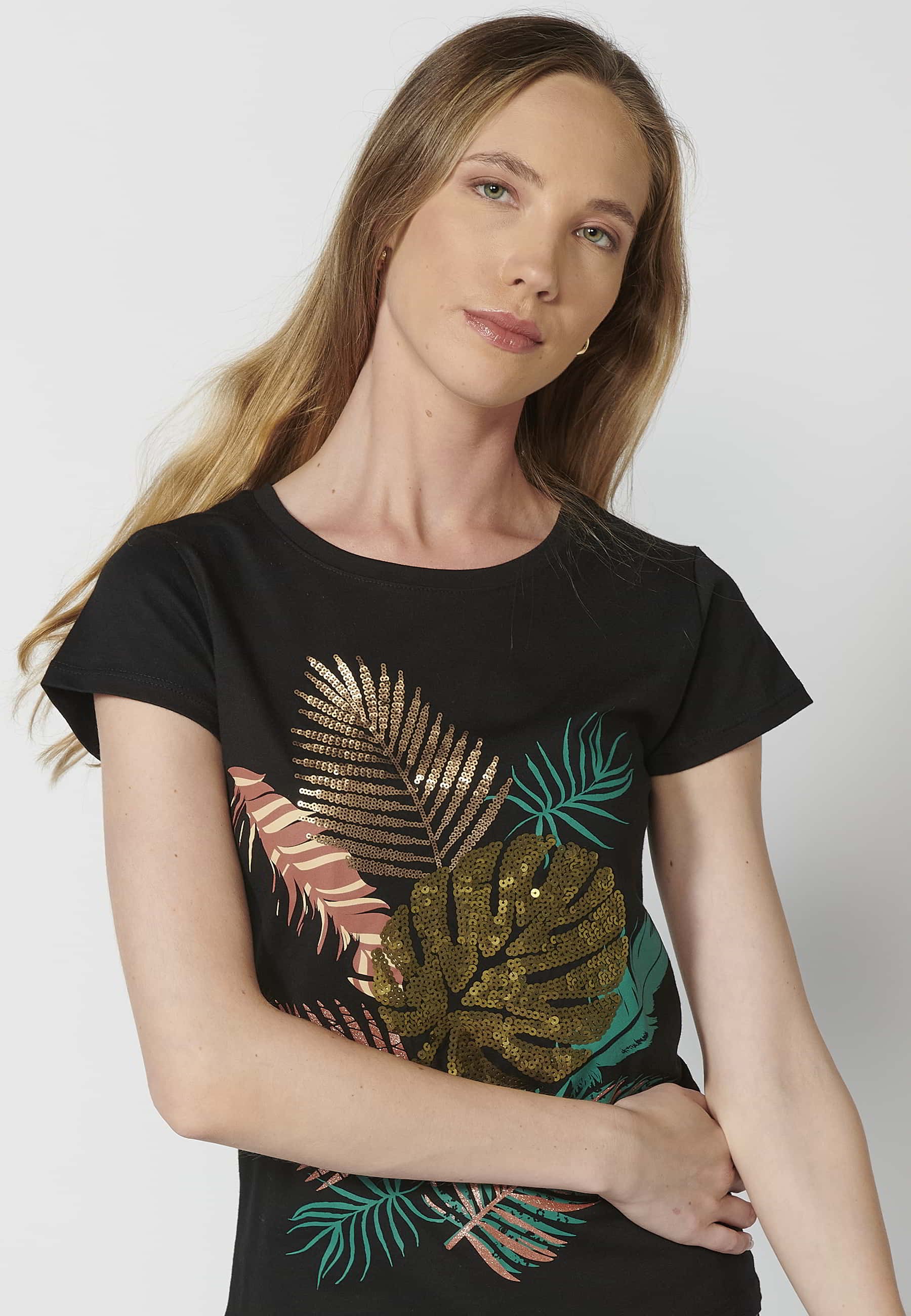 Damen-Kurzarm-T-Shirt aus Baumwolle mit schwarzem Blattmuster und Rundhalsausschnitt 6