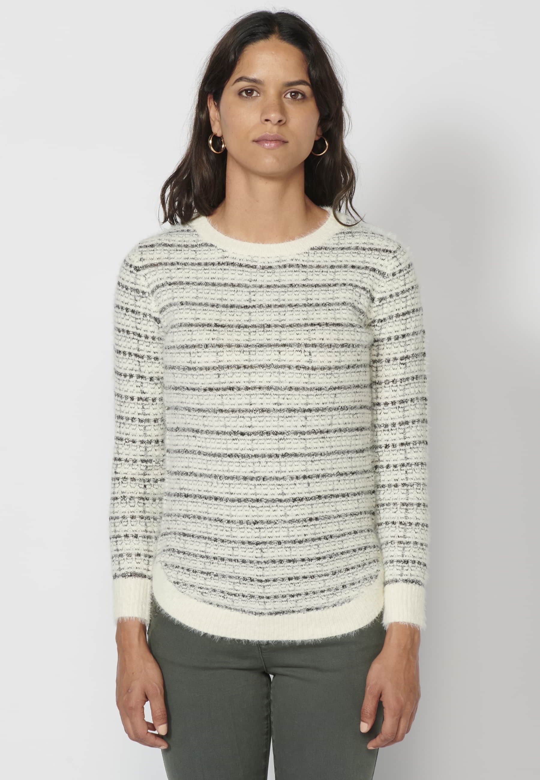 Jersey de manga larga a rayas color crudo para mujer | Moda Actual