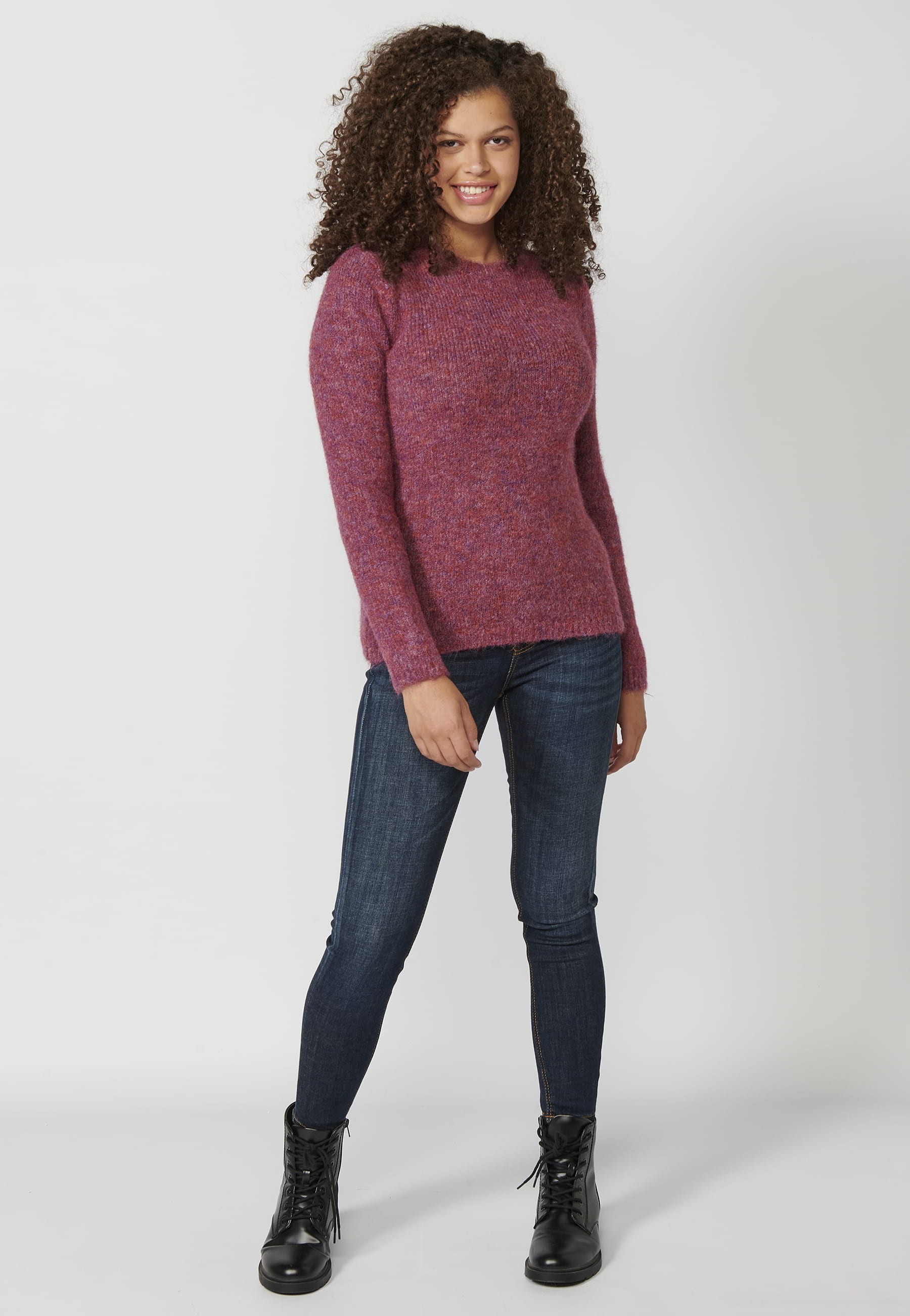 Kastanienbrauner Langarmpullover mit Rundhalsausschnitt für Damen