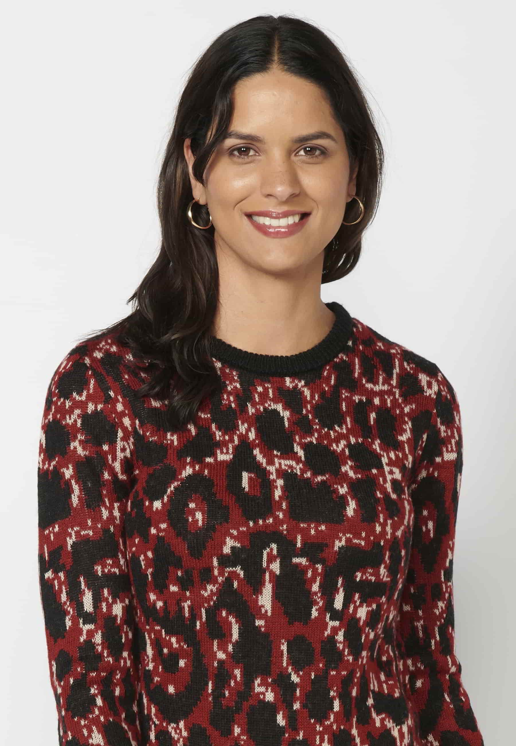 Jersey de manga larga con estampado animal print de color rojo para mujer | Moda Actual