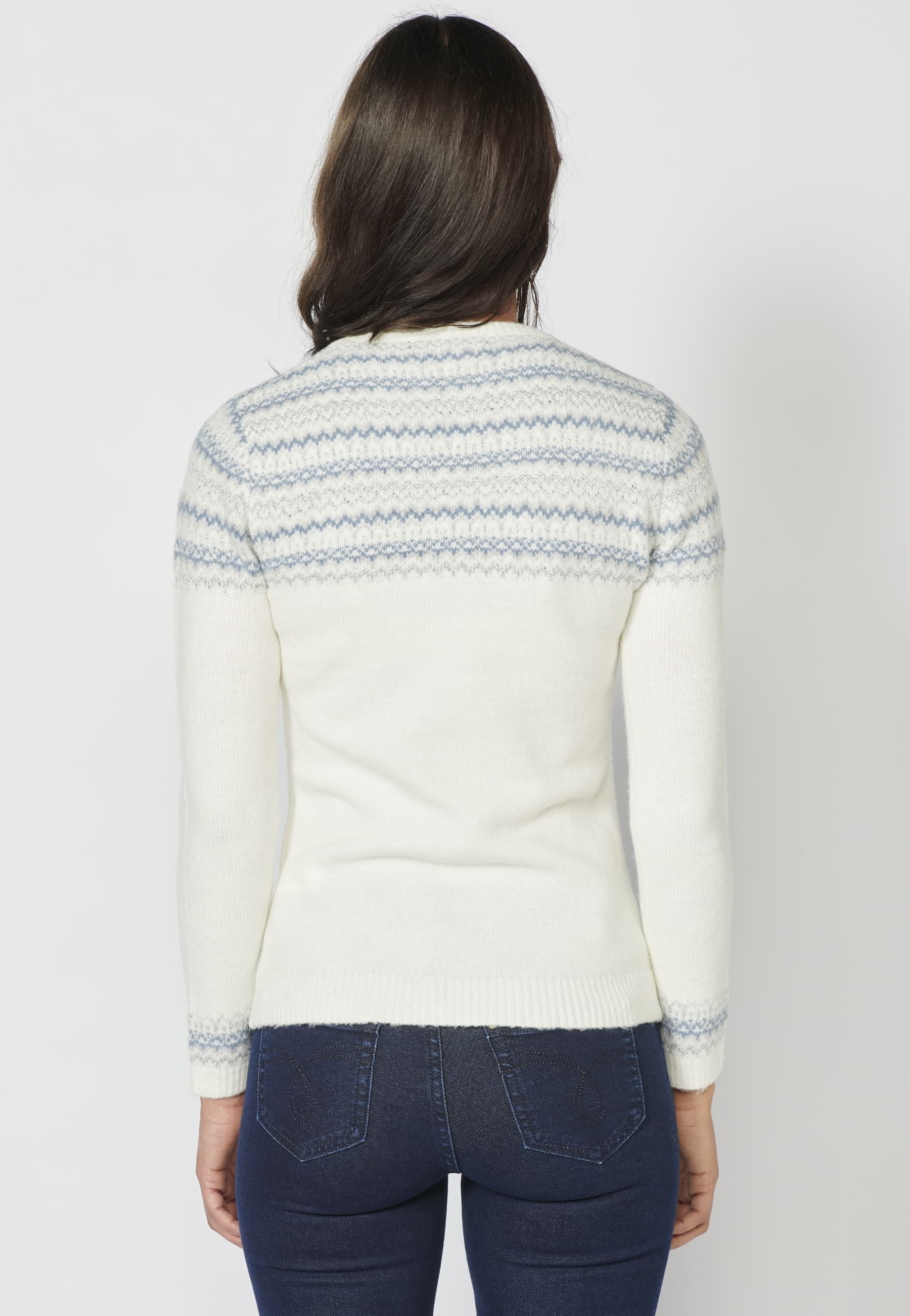 Jersey de punto de manga larga con detalles en cuello y mangas color blanco para mujer | Moda Actual