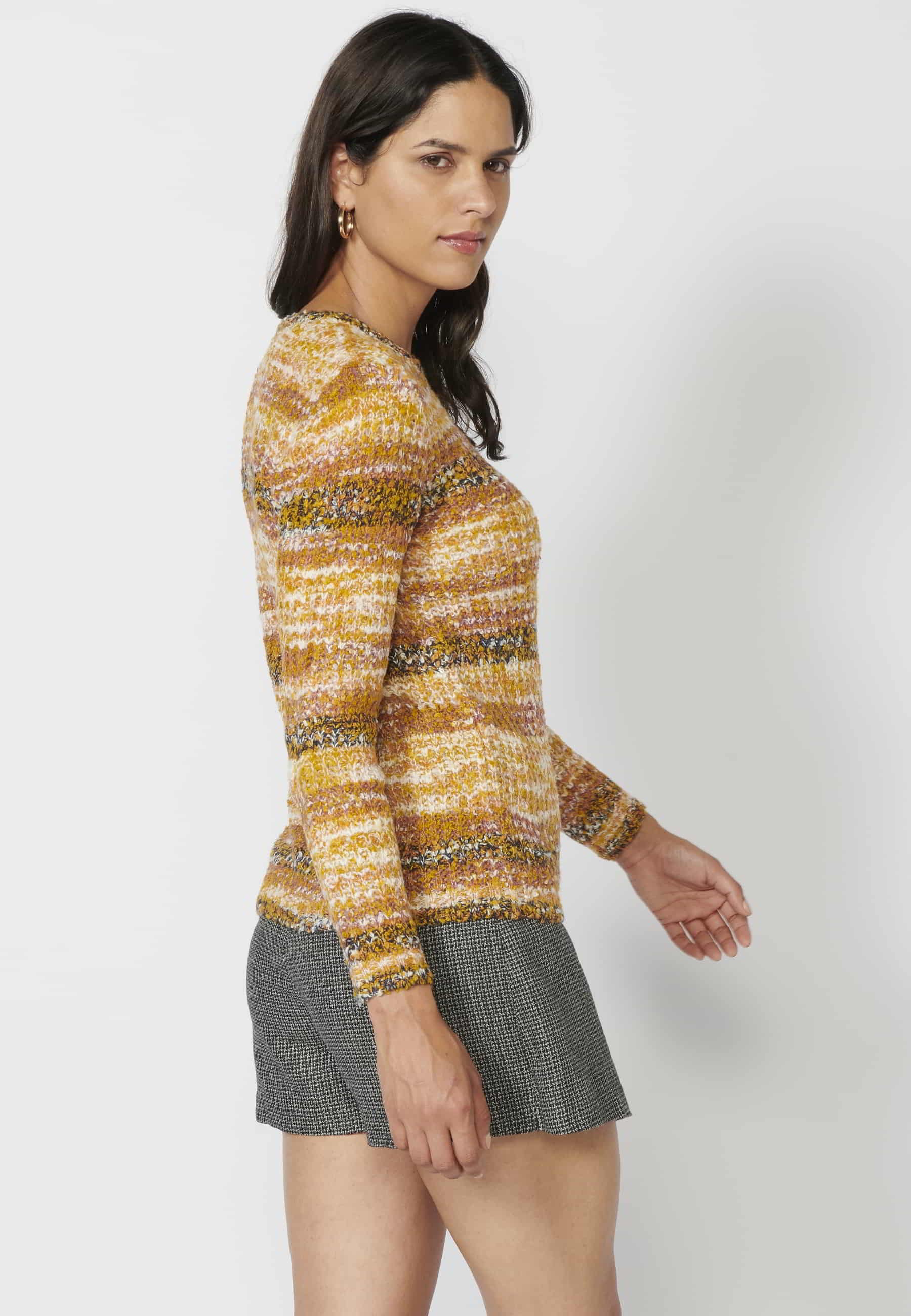 Jersey de manga larga a rayas color mostaza para mujer | Moda Actual