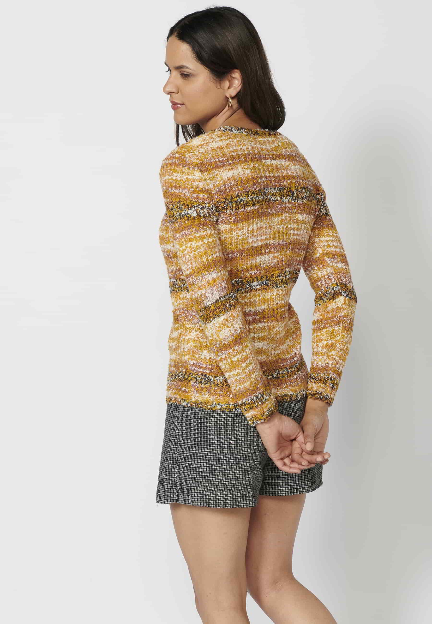 Jersey de manga larga a rayas color mostaza para mujer | Moda Actual