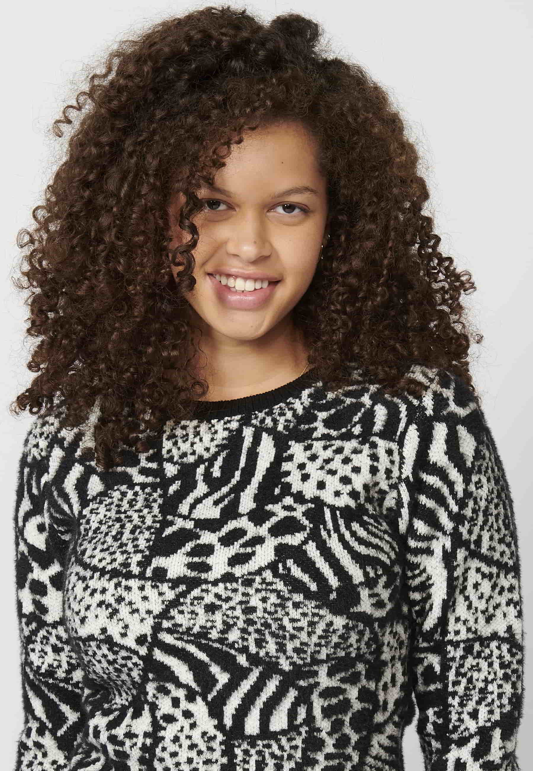 Black animal print round neck long sleeve knitted sweater for Women