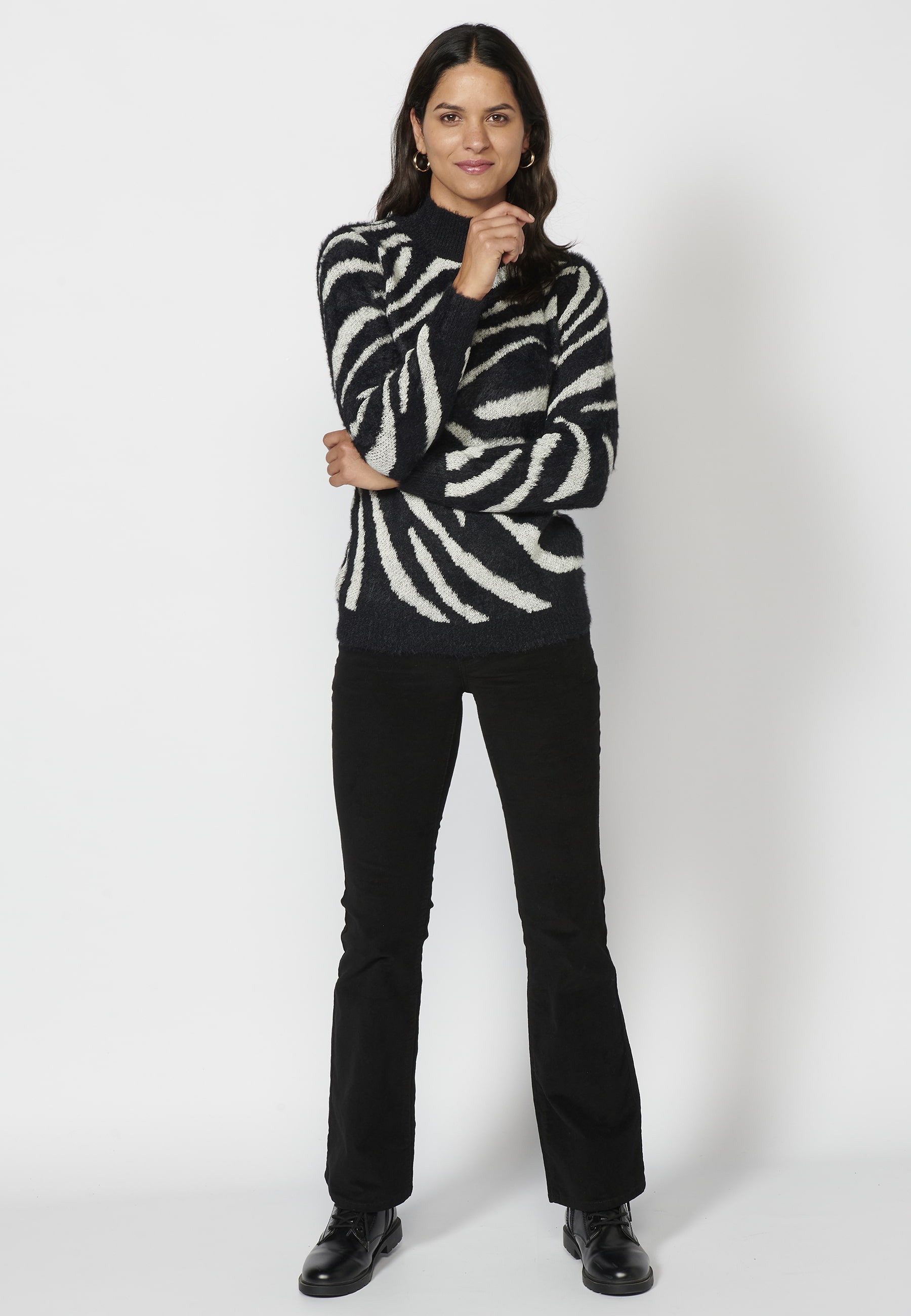 Black animal print long-sleeved sweater for Women