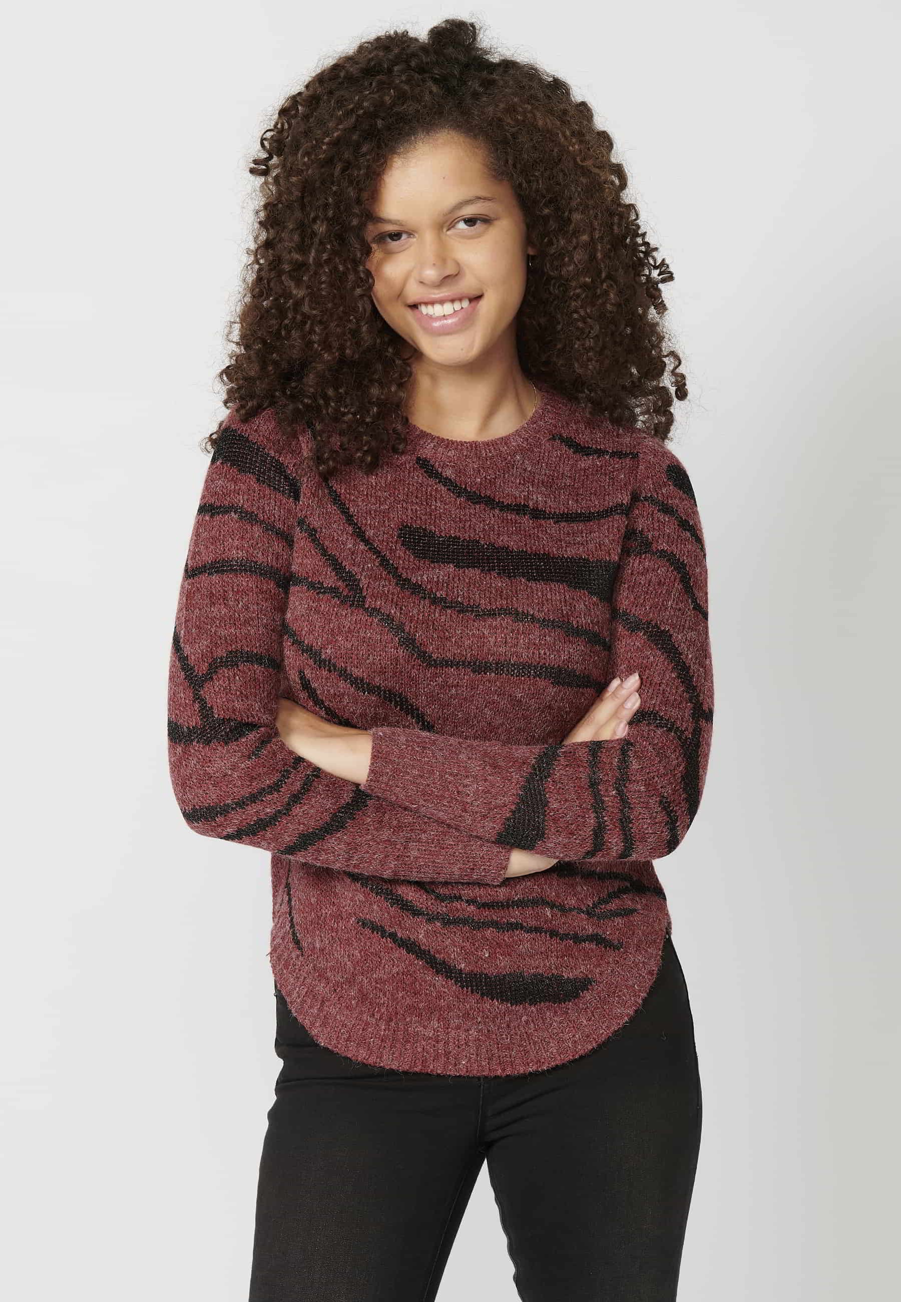 Maroon animal print round neck long sleeve tricot sweater for Women