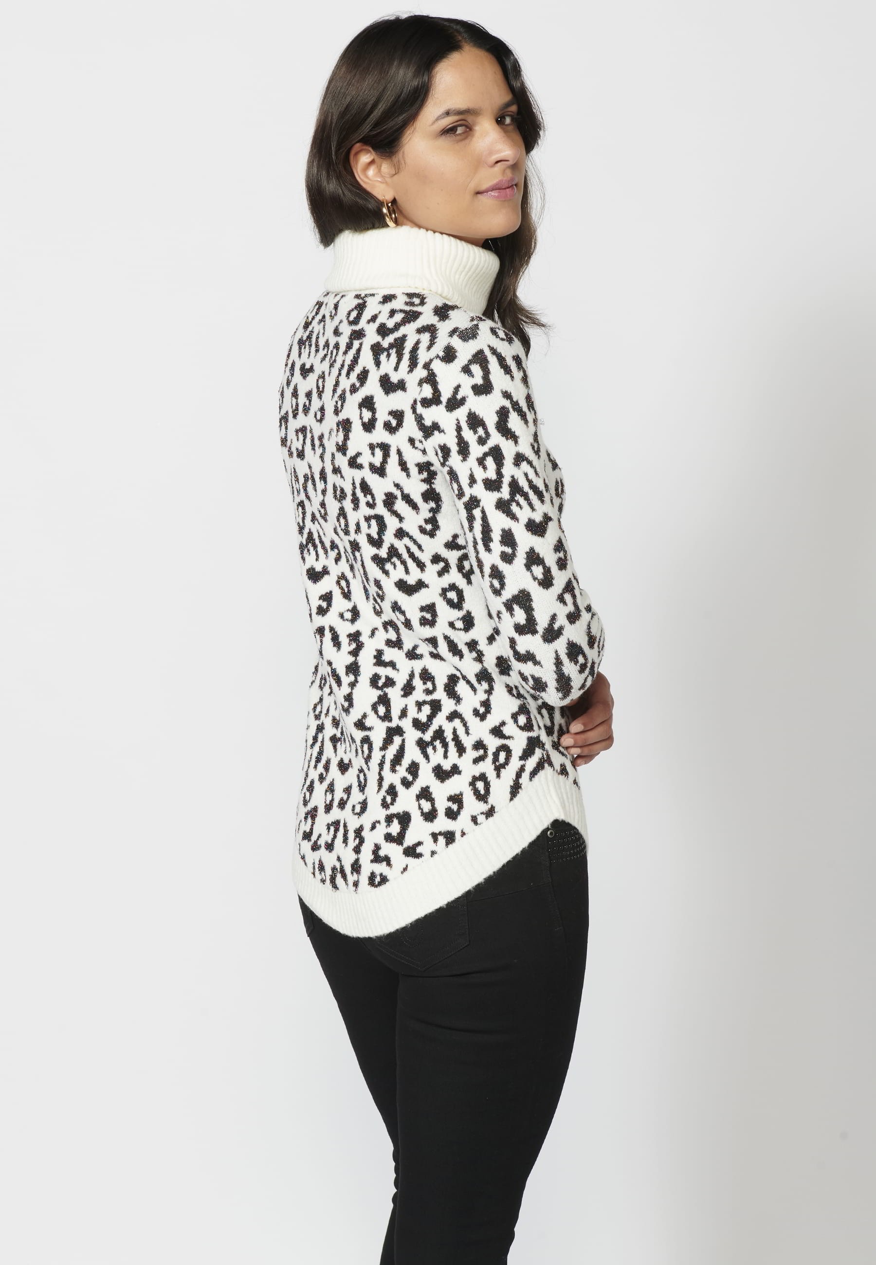Pull col roulé manches longues avec revers et imprimé animalier Couleur Ecru pour Femme