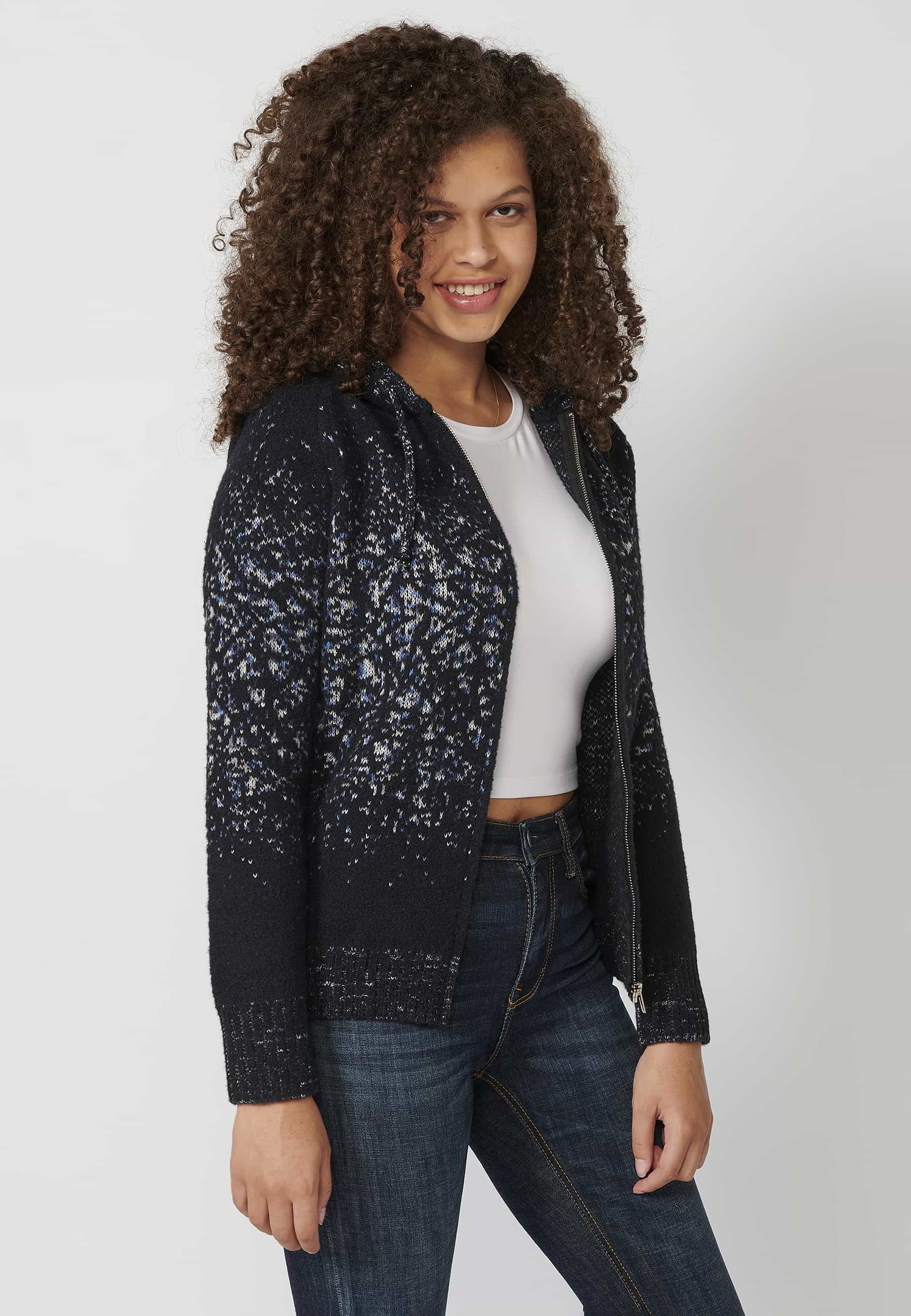 Chaqueta jersey de manga larga con cuello con capucha color navy para mujer | Moda Actual