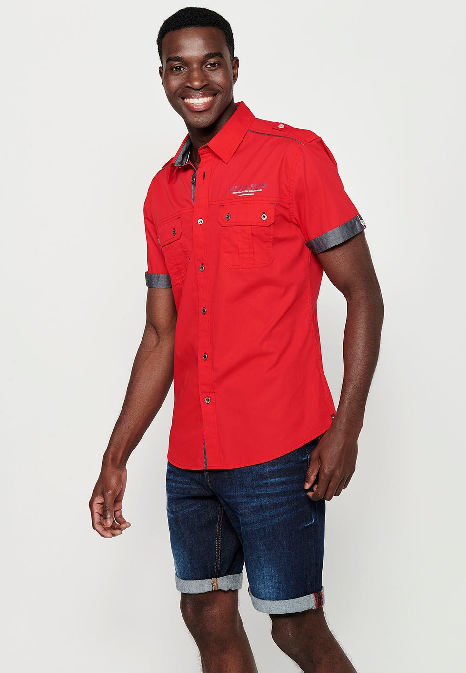 Cotton shirt, short sleeve, shoulder details, red color for men