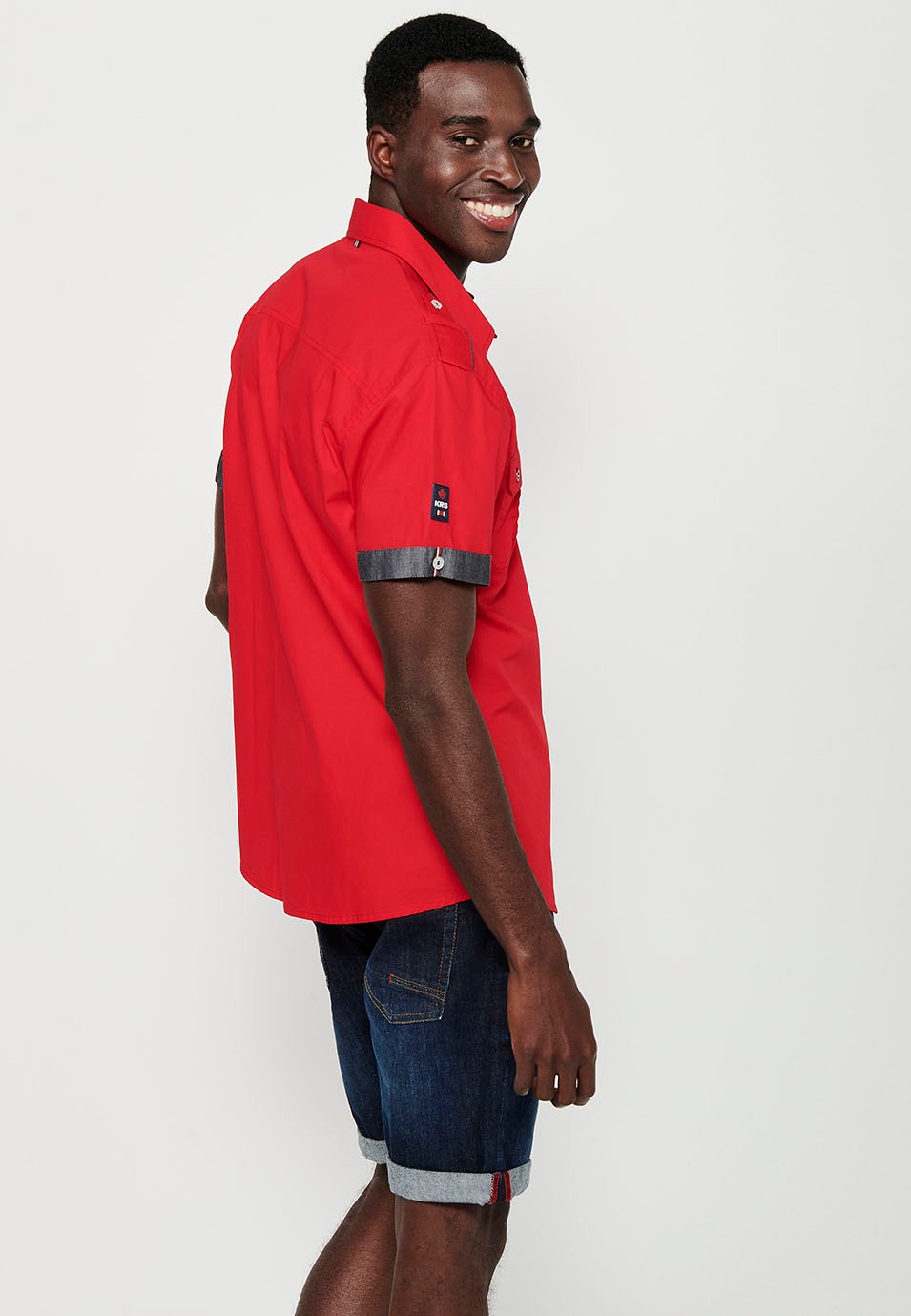 Cotton shirt, short sleeve, shoulder details, red color for men