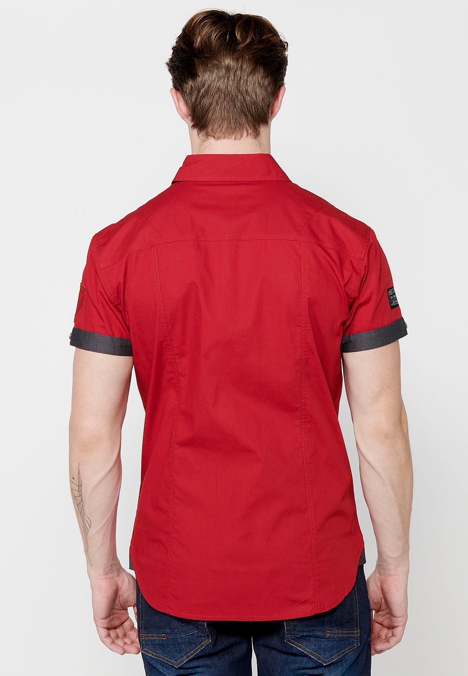 Short Sleeve Cotton Shirt with Button Front Closure and Front Flap Pockets in red Color for Men