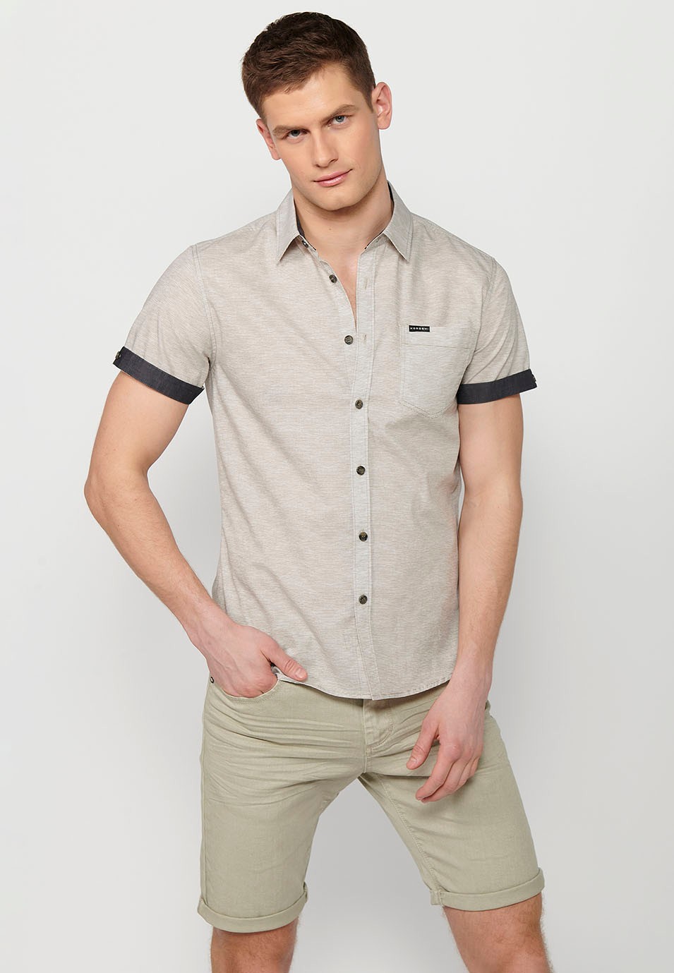 Short-sleeved cotton button-down shirt, gray color for men