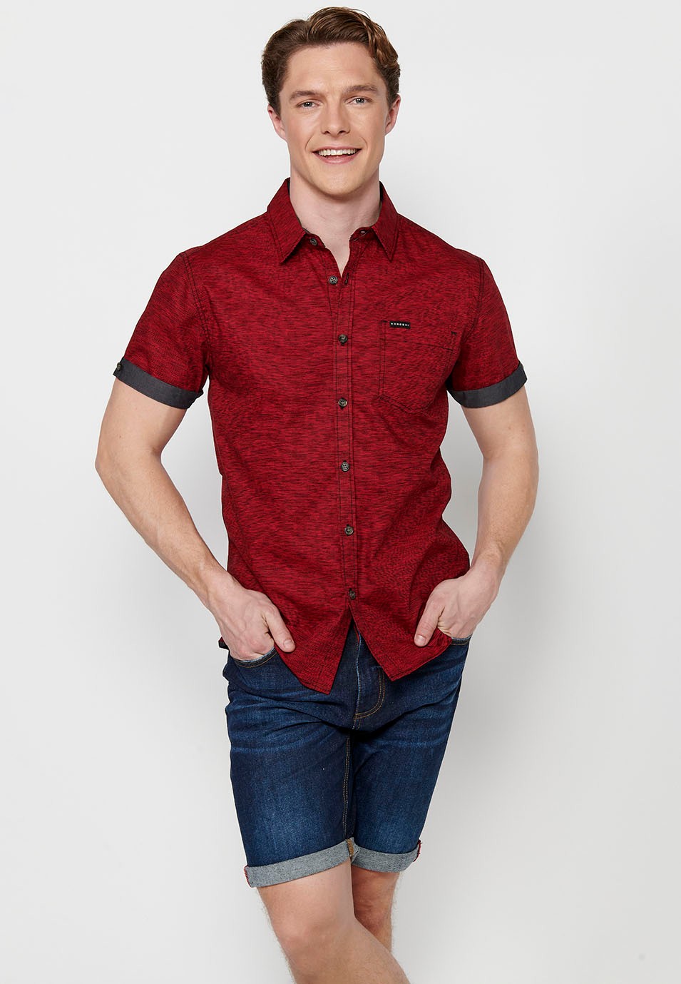 Camisa manga corta de algodón, color rojo para hombres