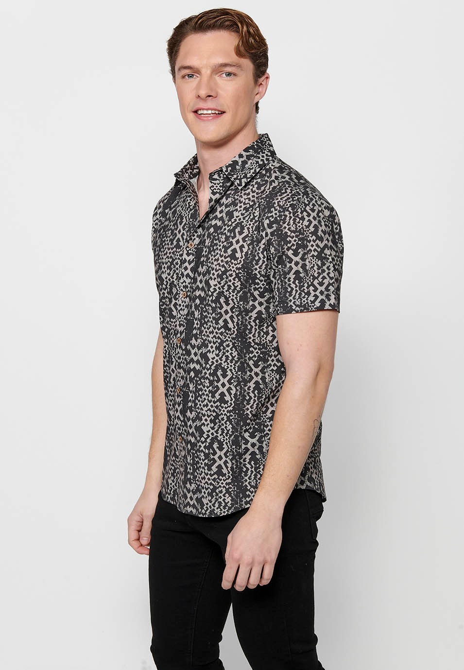 Black Button Front Closure Short Sleeve Printed Shirt for Men