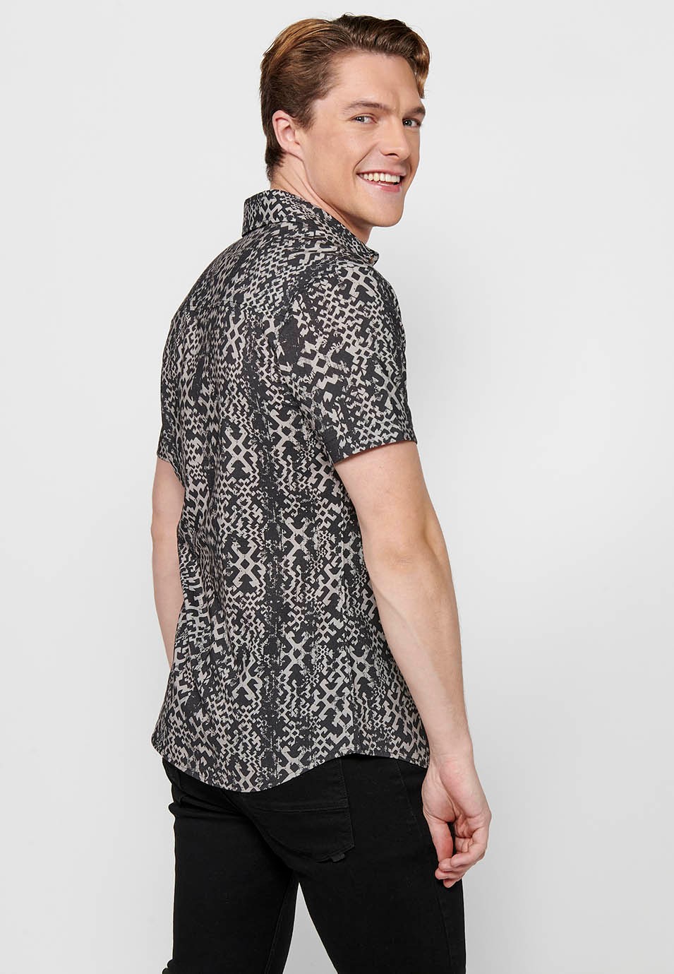 Black Button Front Closure Short Sleeve Printed Shirt for Men