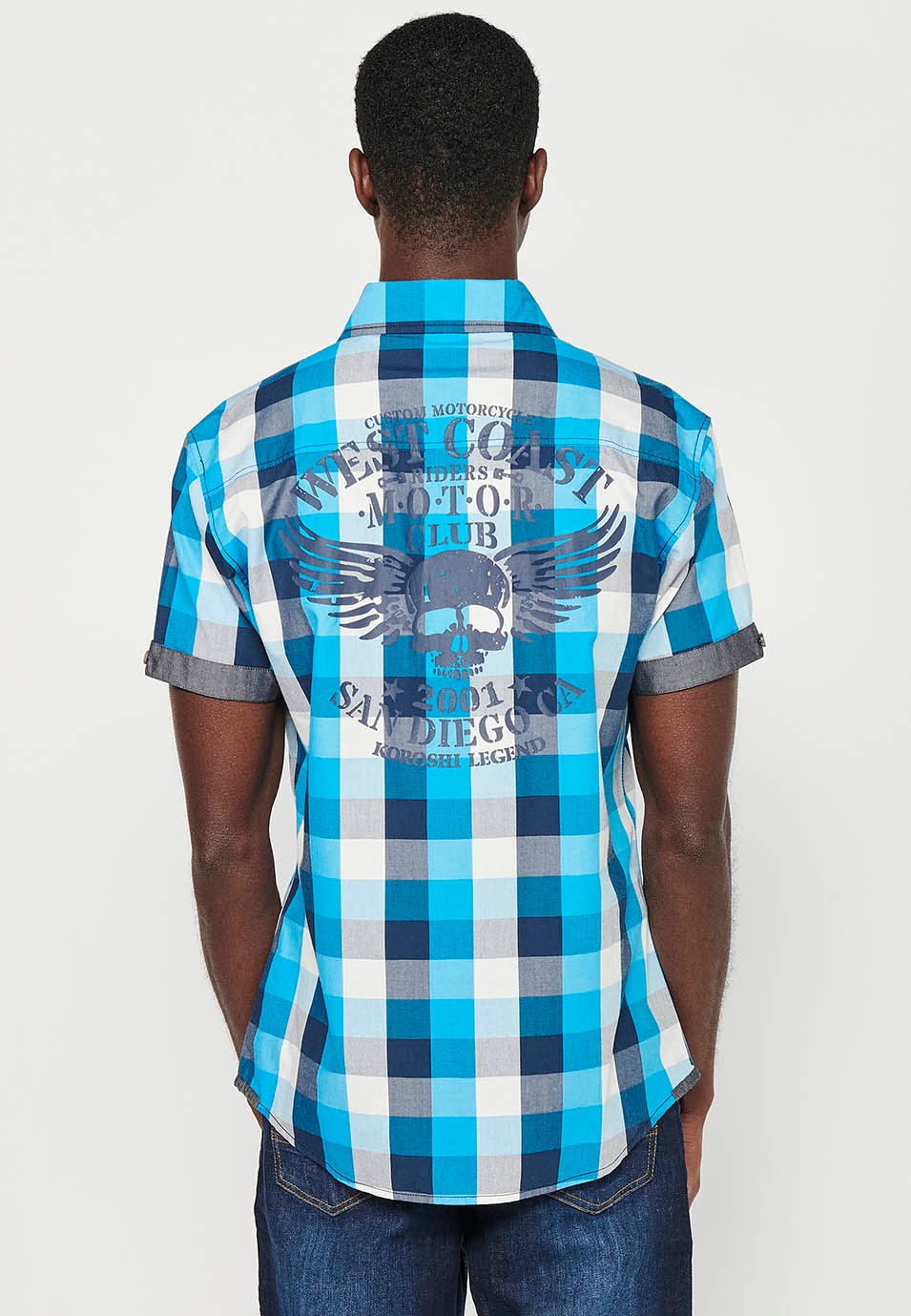 Blue and white checkered cotton short sleeve shirt for men 3